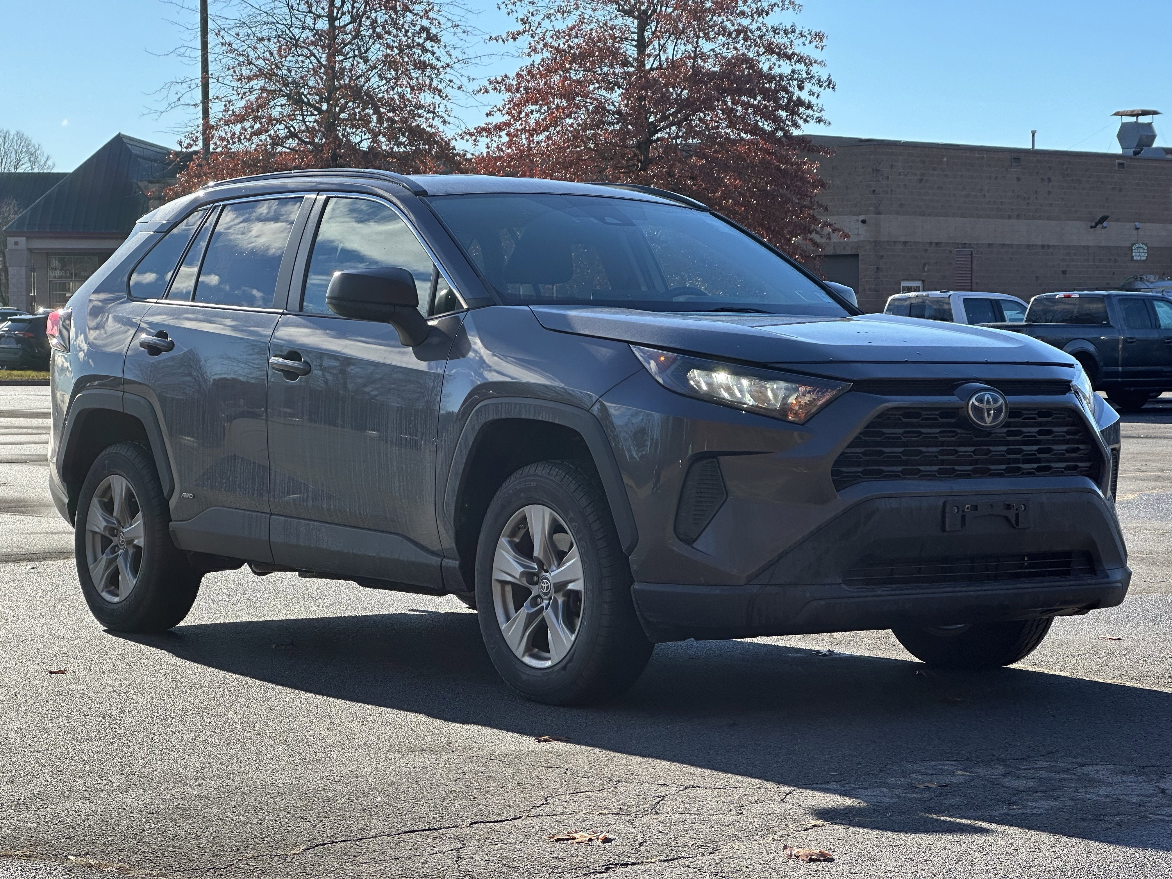 2022 Toyota RAV4 Hybrid LE