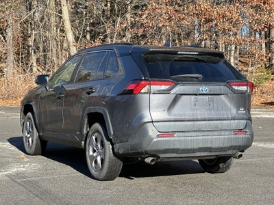 2022 Toyota RAV4 Hybrid LE