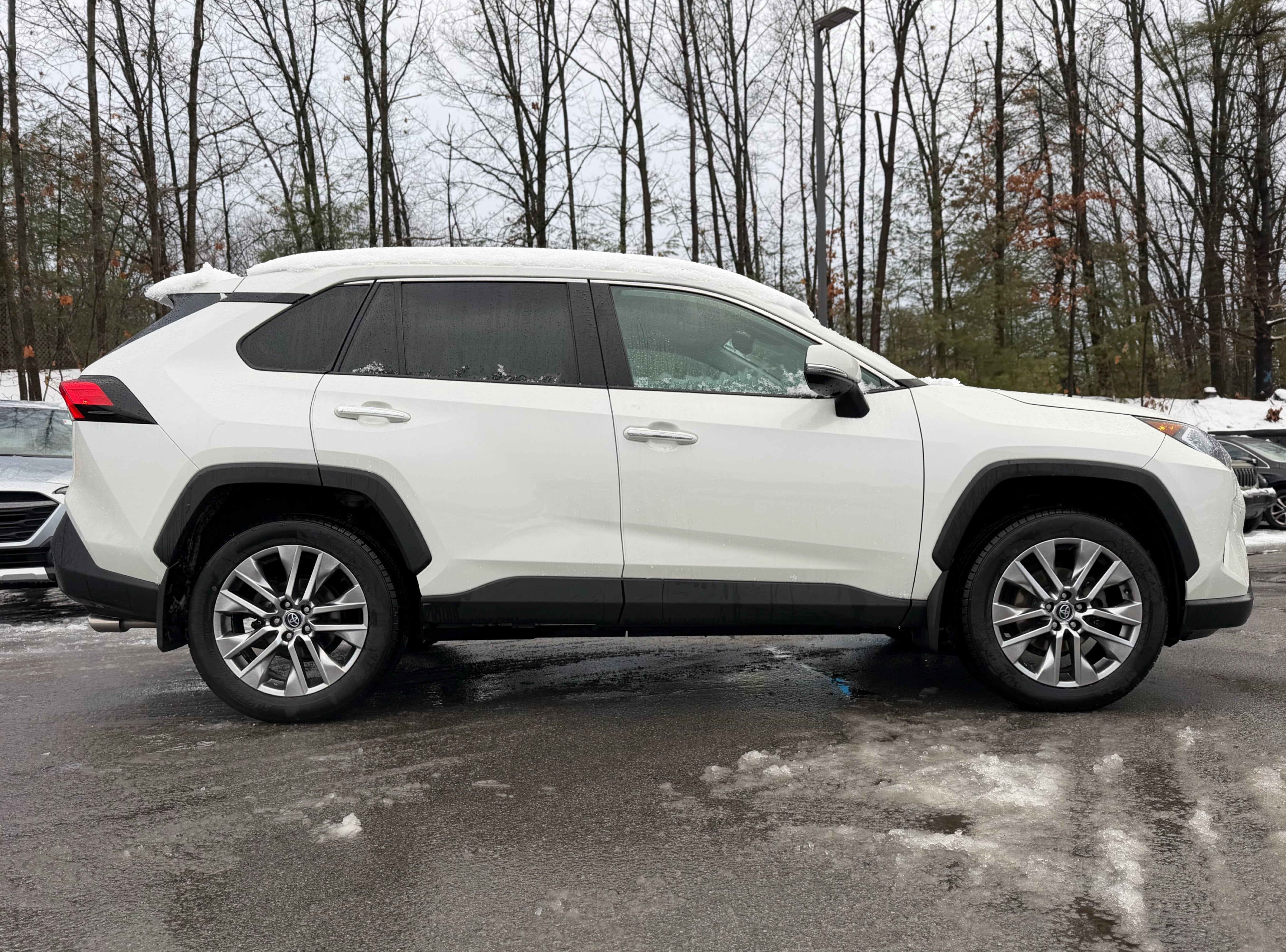 2020 Toyota RAV4 Limited