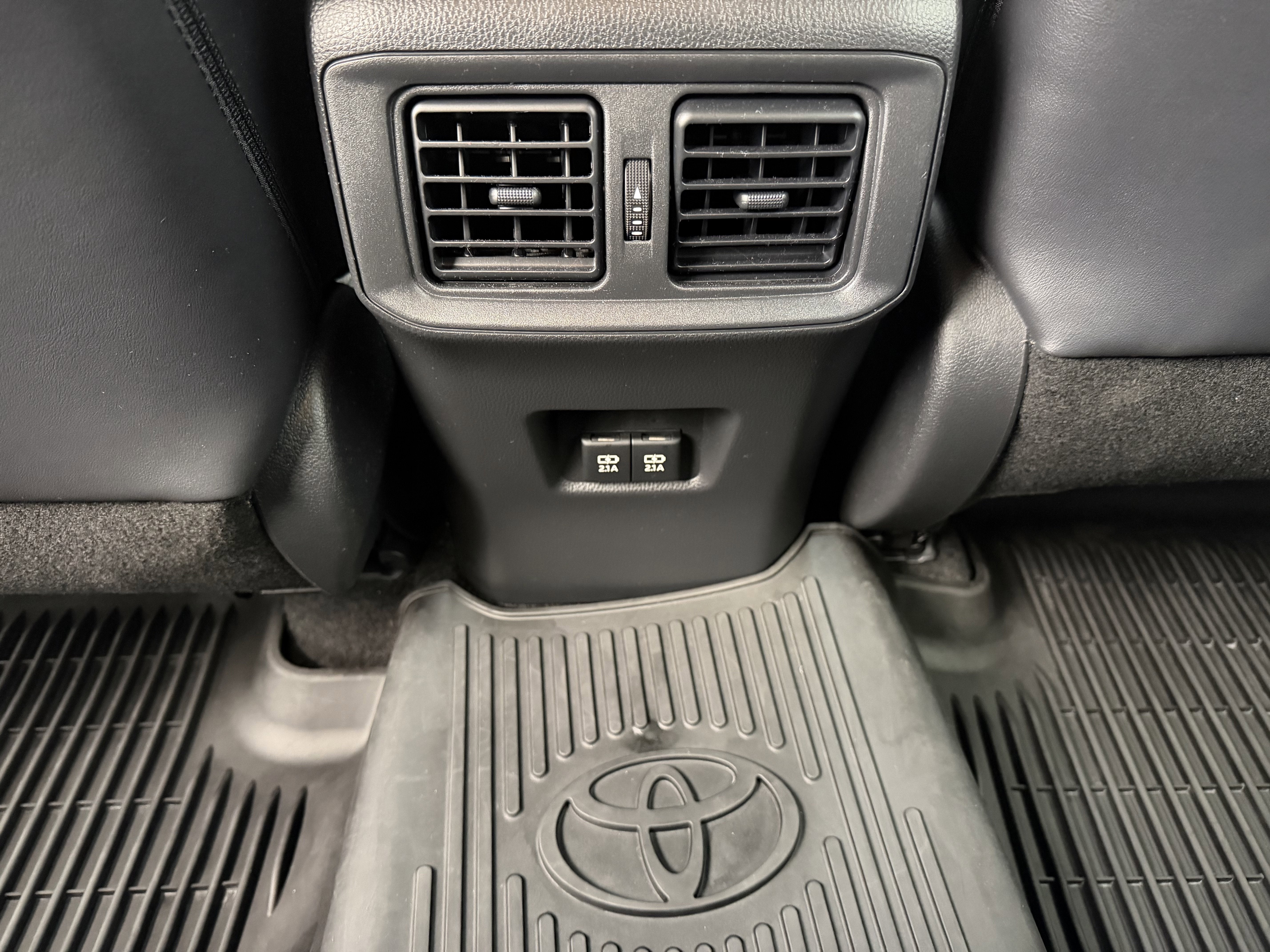 2020 Toyota RAV4 Limited