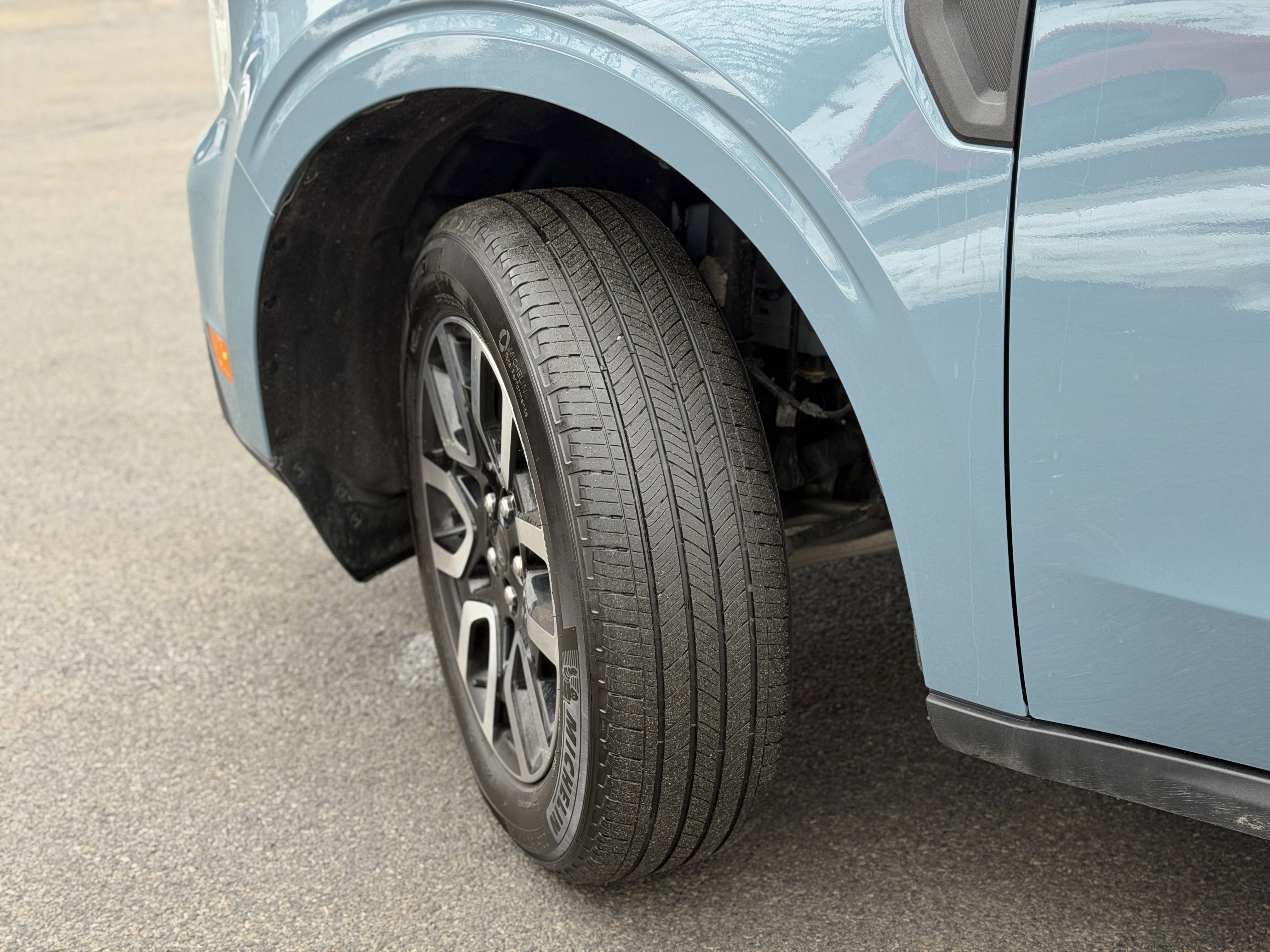 2023 Ford Maverick Lariat