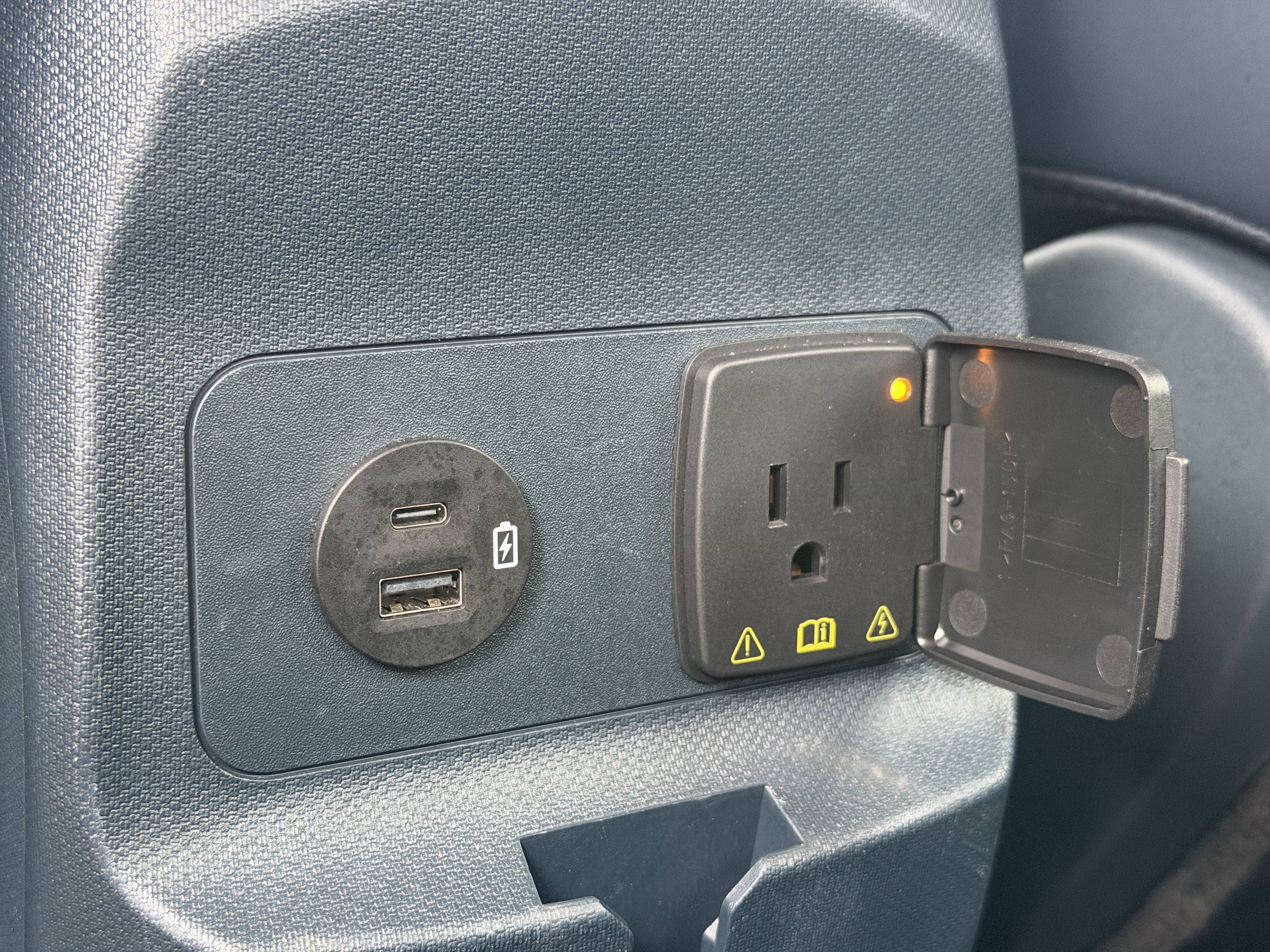 2023 Ford Maverick Lariat