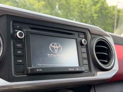 2017 Toyota Tacoma SR5