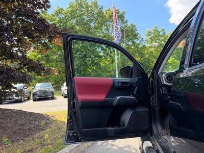 2017 Toyota Tacoma SR5