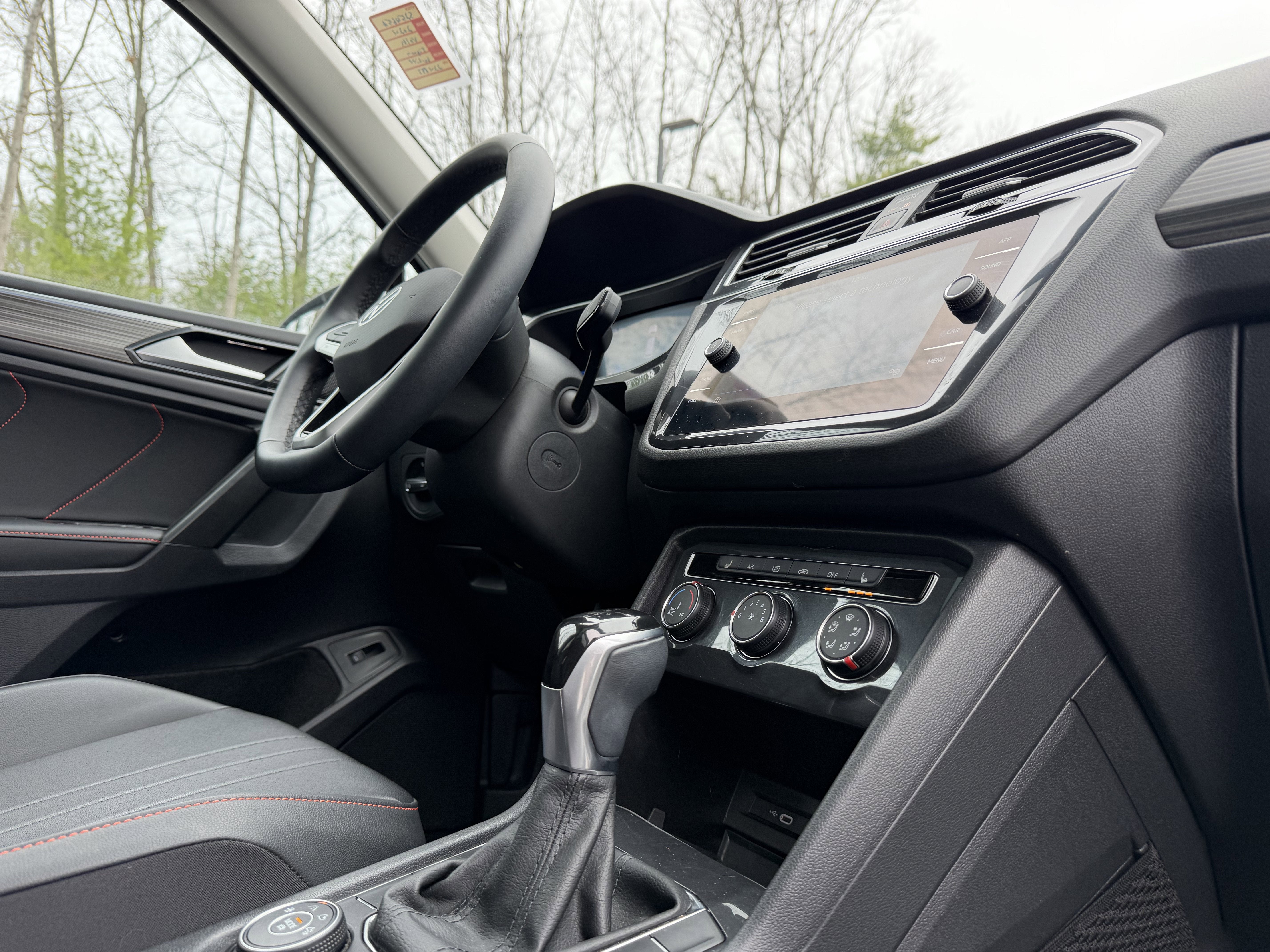 2024 Volkswagen Tiguan 2.0T Wolfsburg Edition