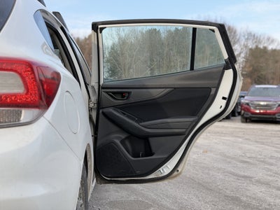 2019 Subaru Impreza 2.0i