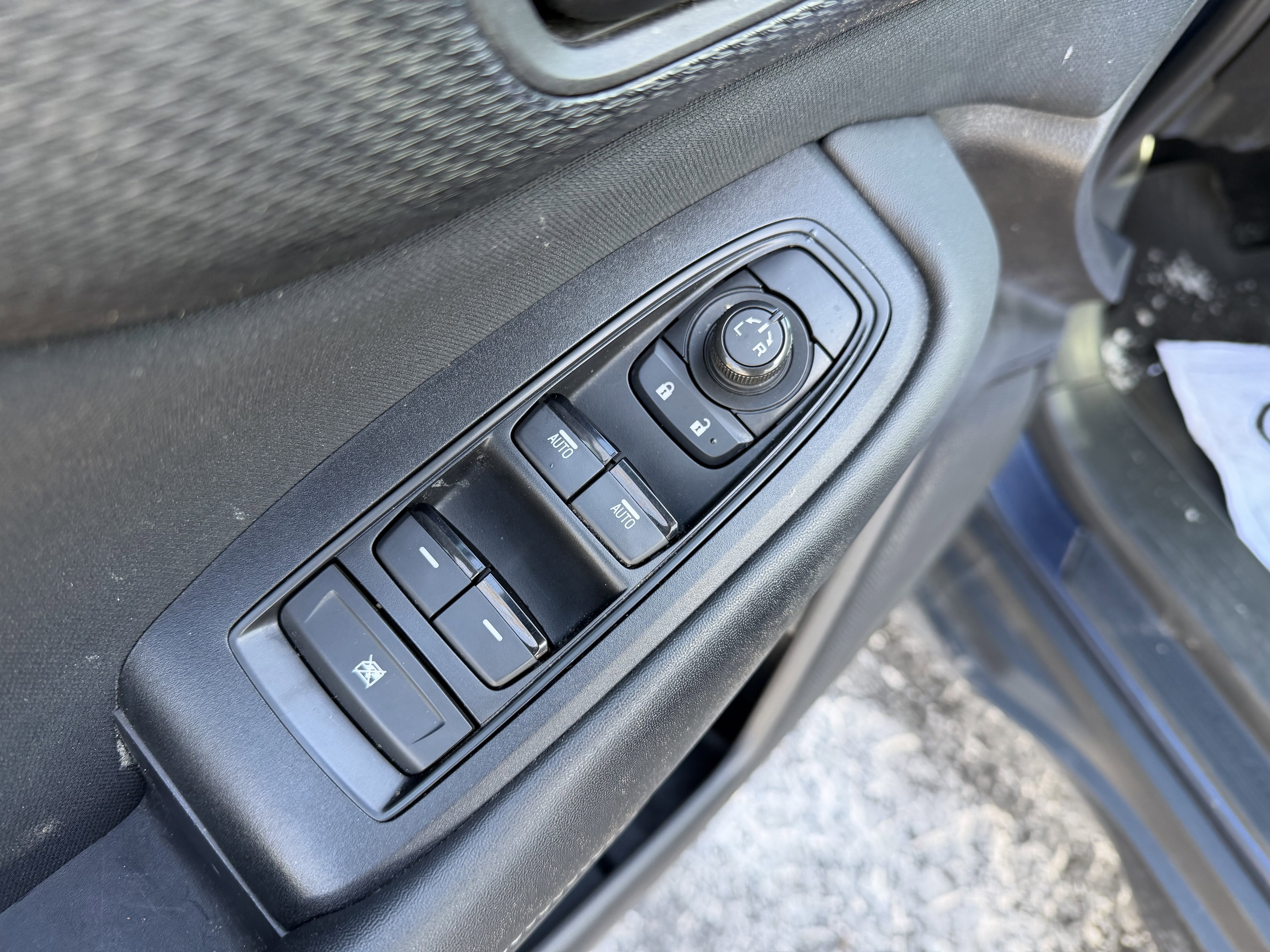 2023 Subaru Outback 2.5i