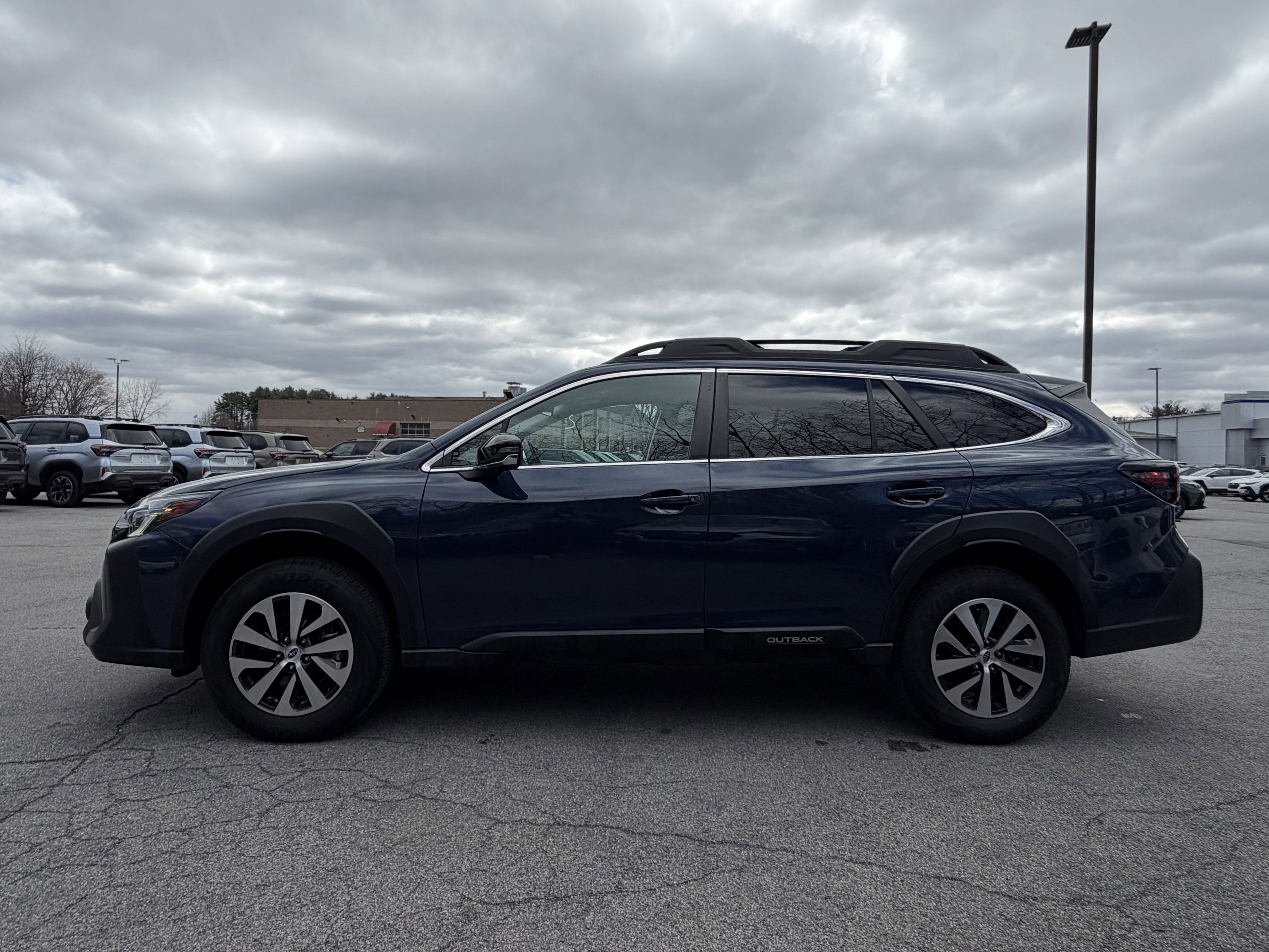 2023 Subaru Outback Premium