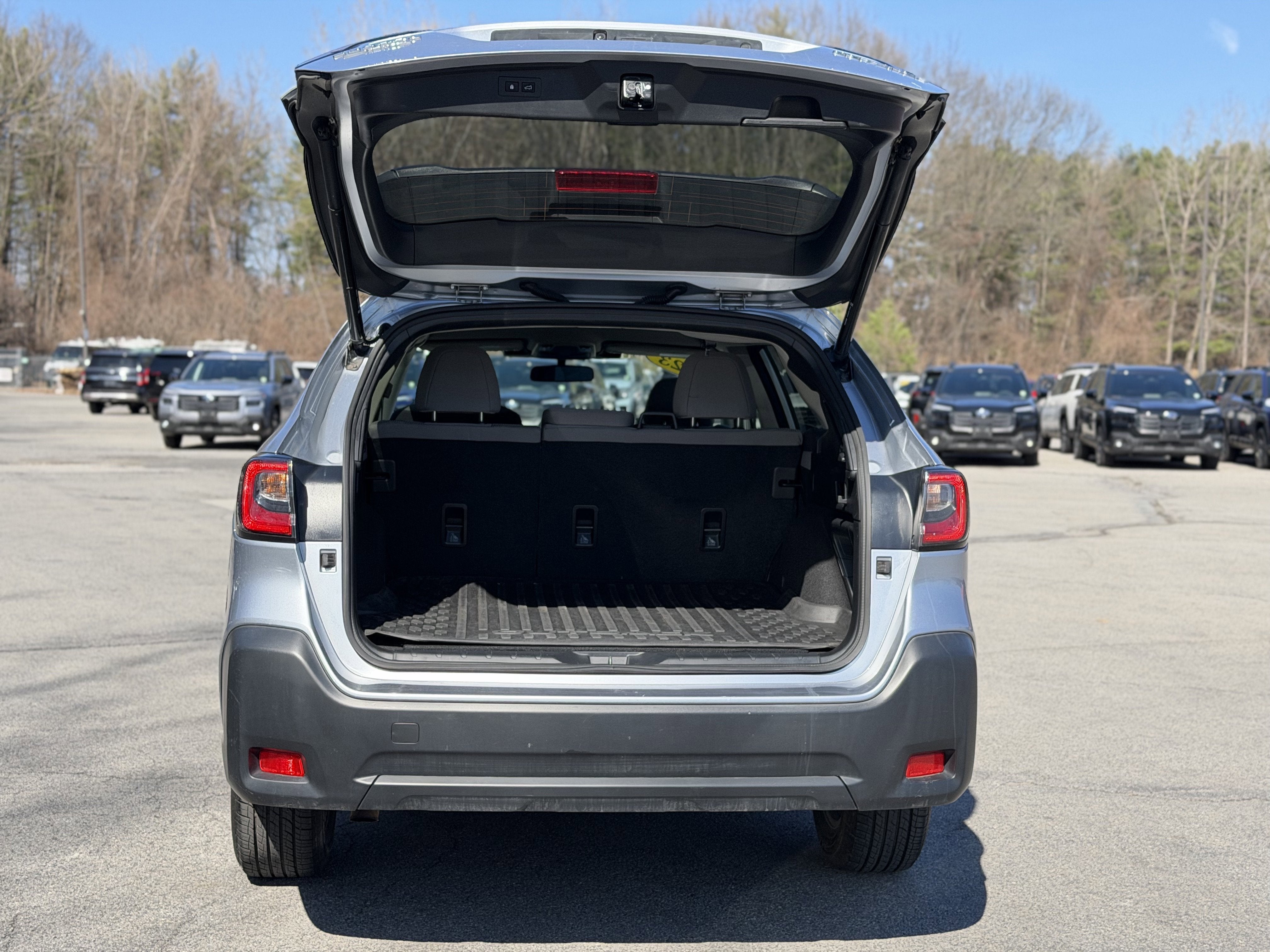 2023 Subaru Outback Premium