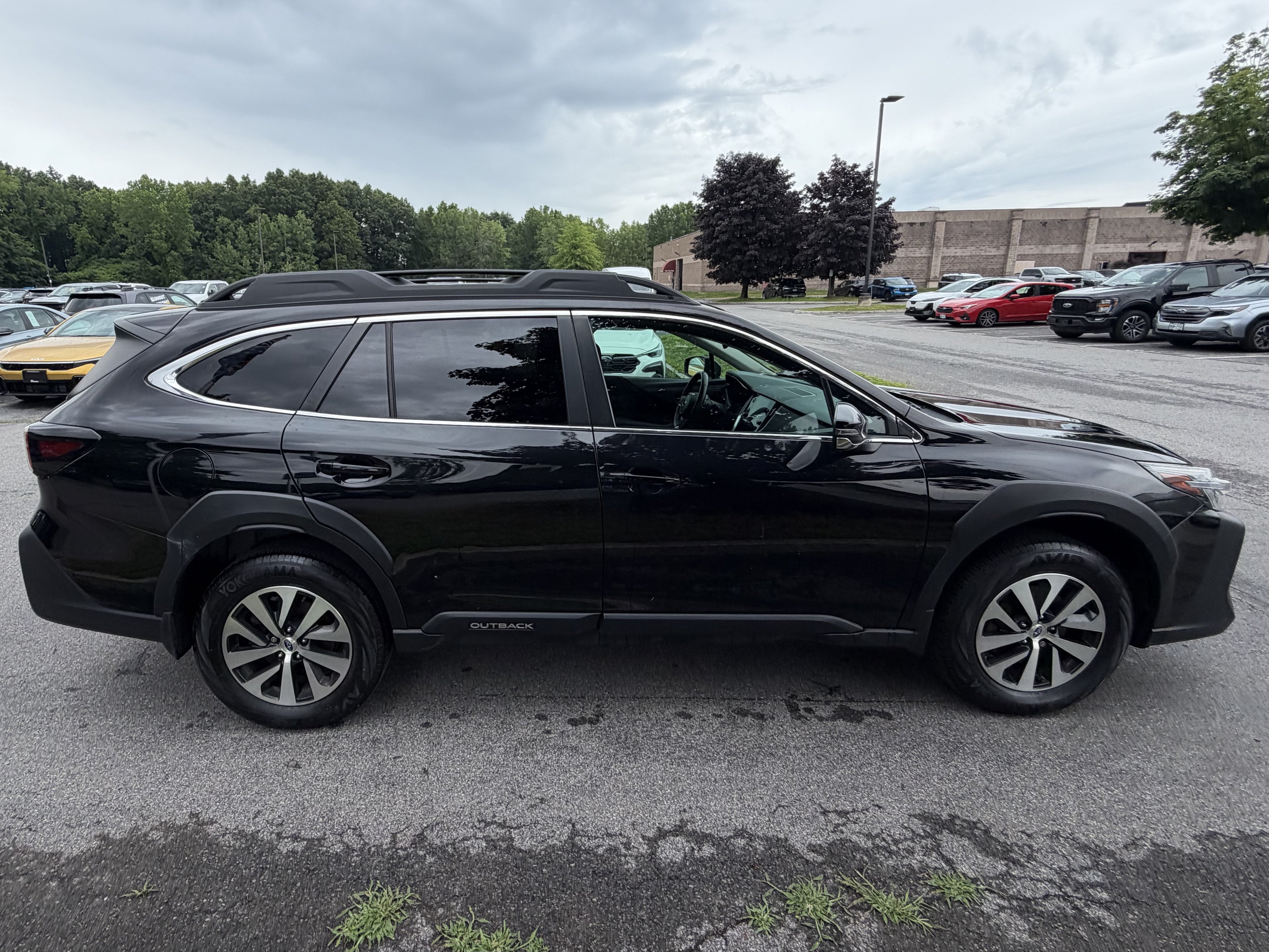2023 Subaru Outback Premium