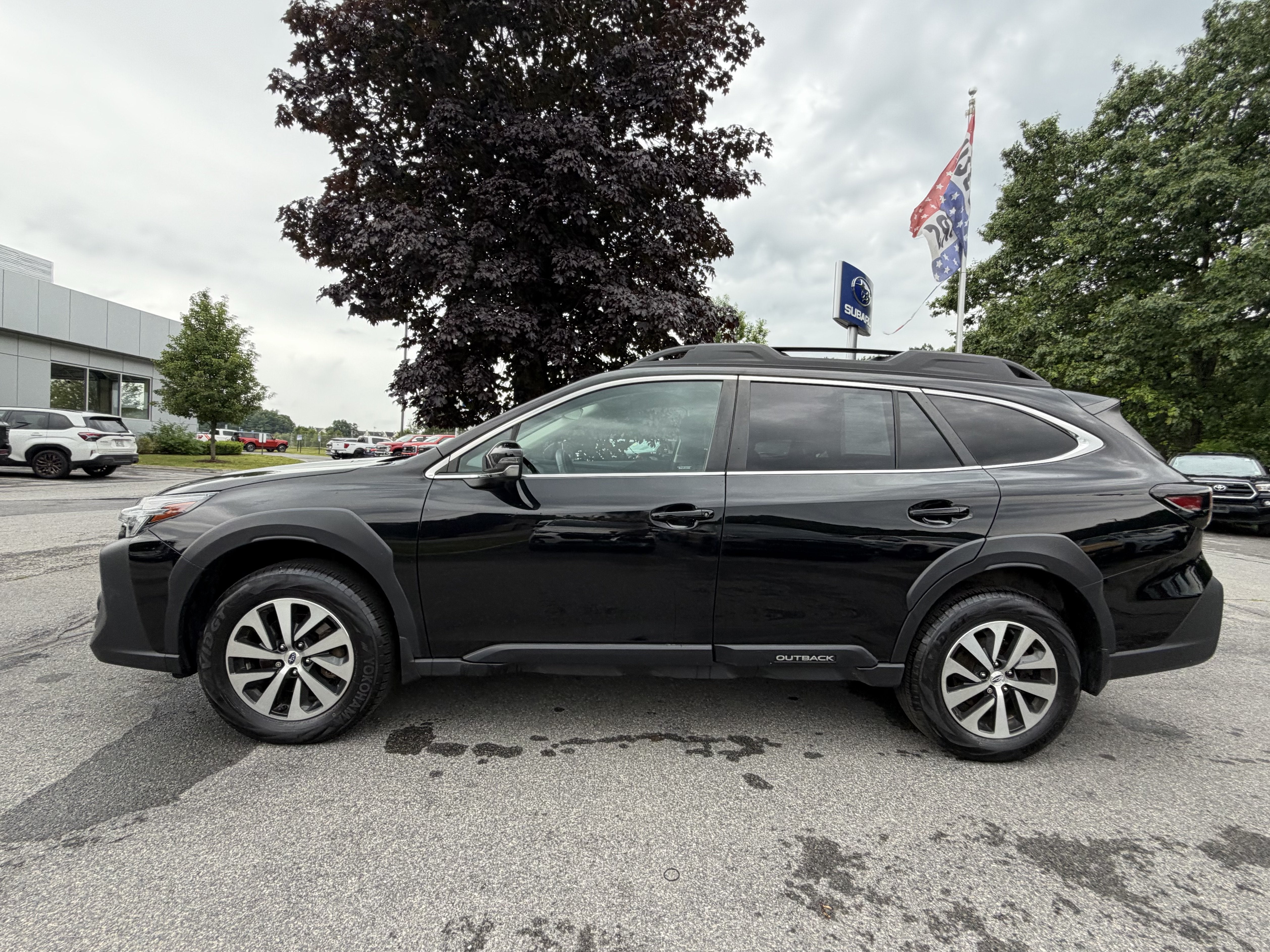 2023 Subaru Outback Premium