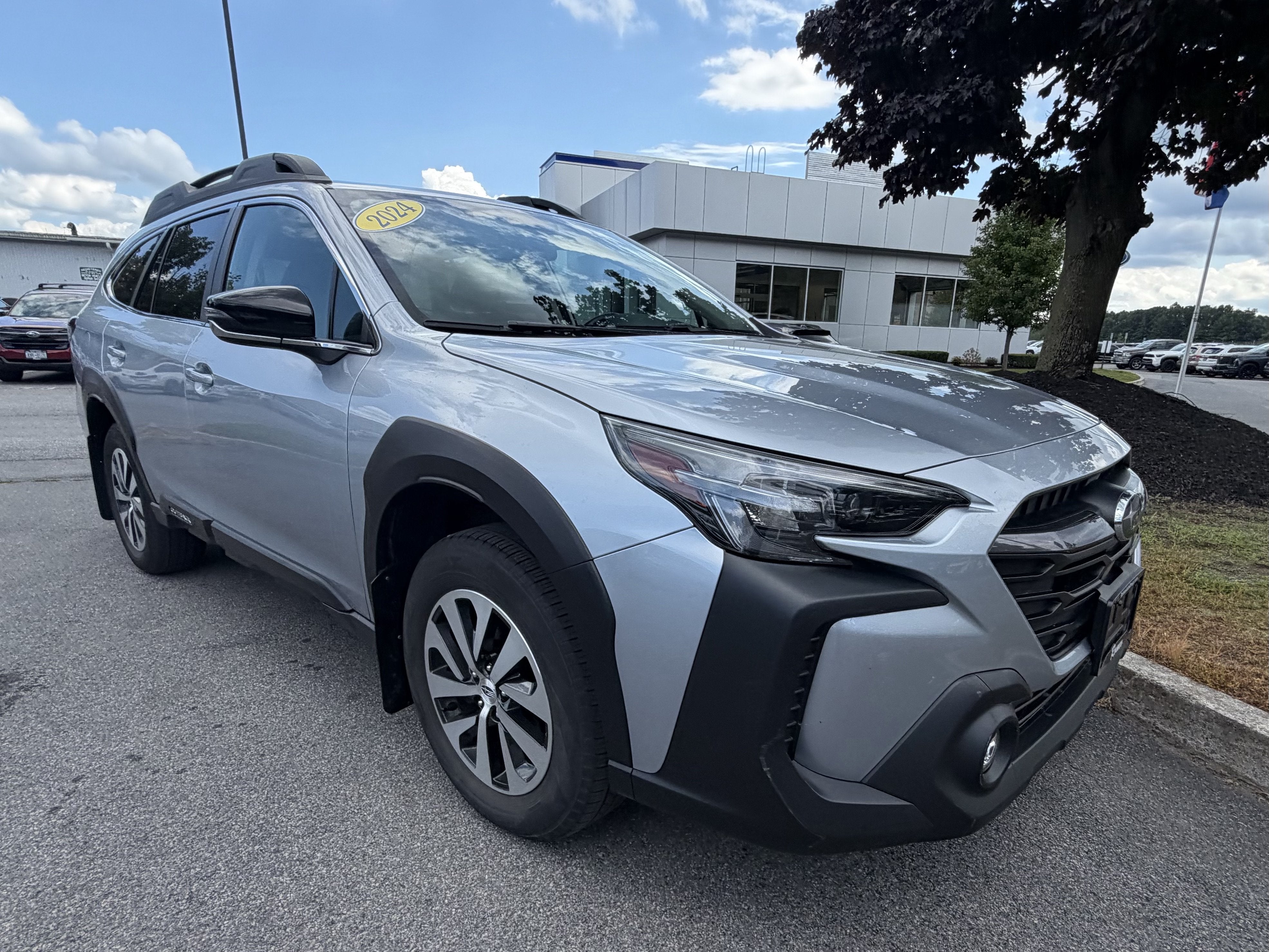 2024 Subaru Outback Premium