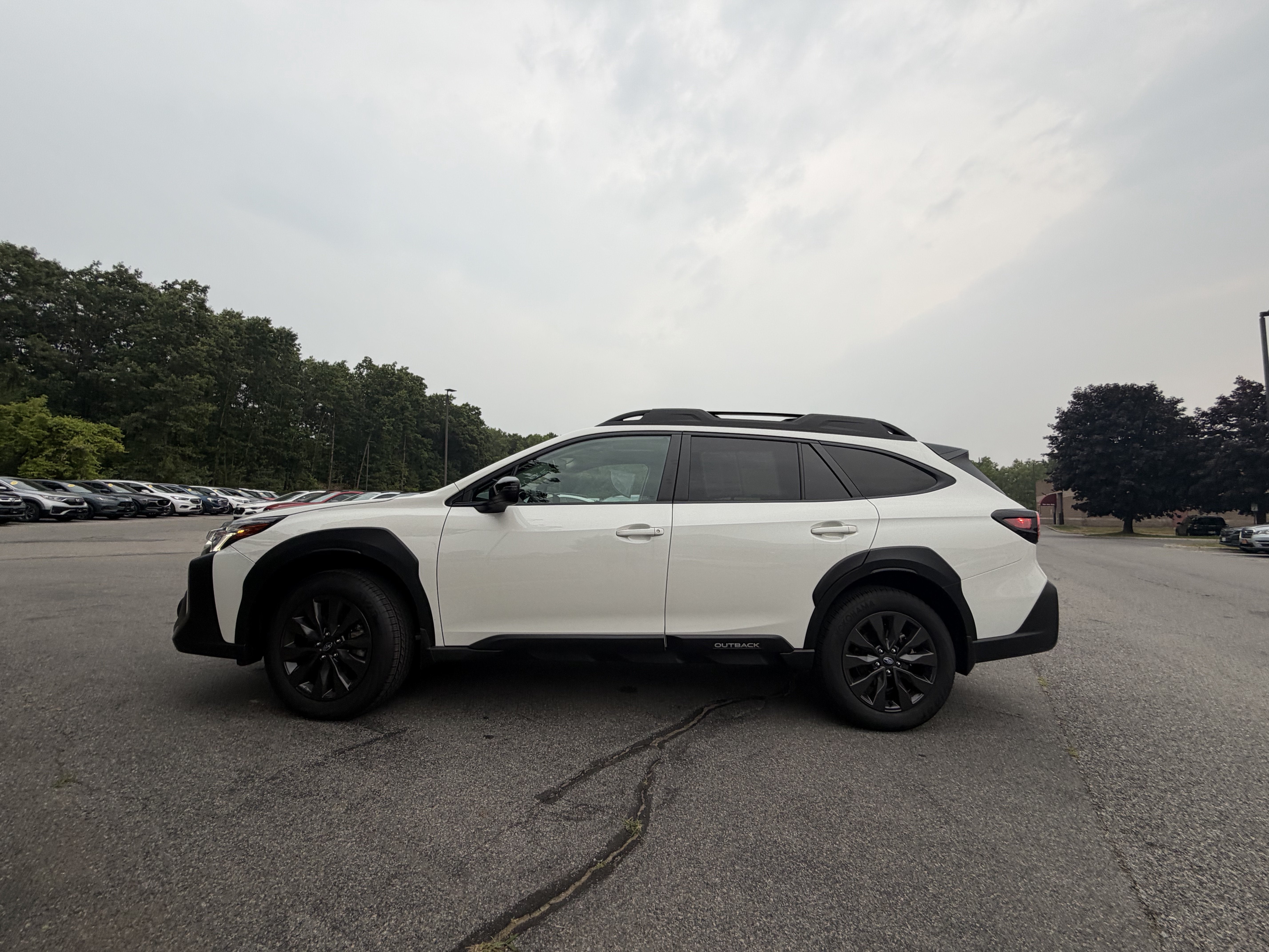 2025 Subaru Outback Onyx Edition - Photo 12