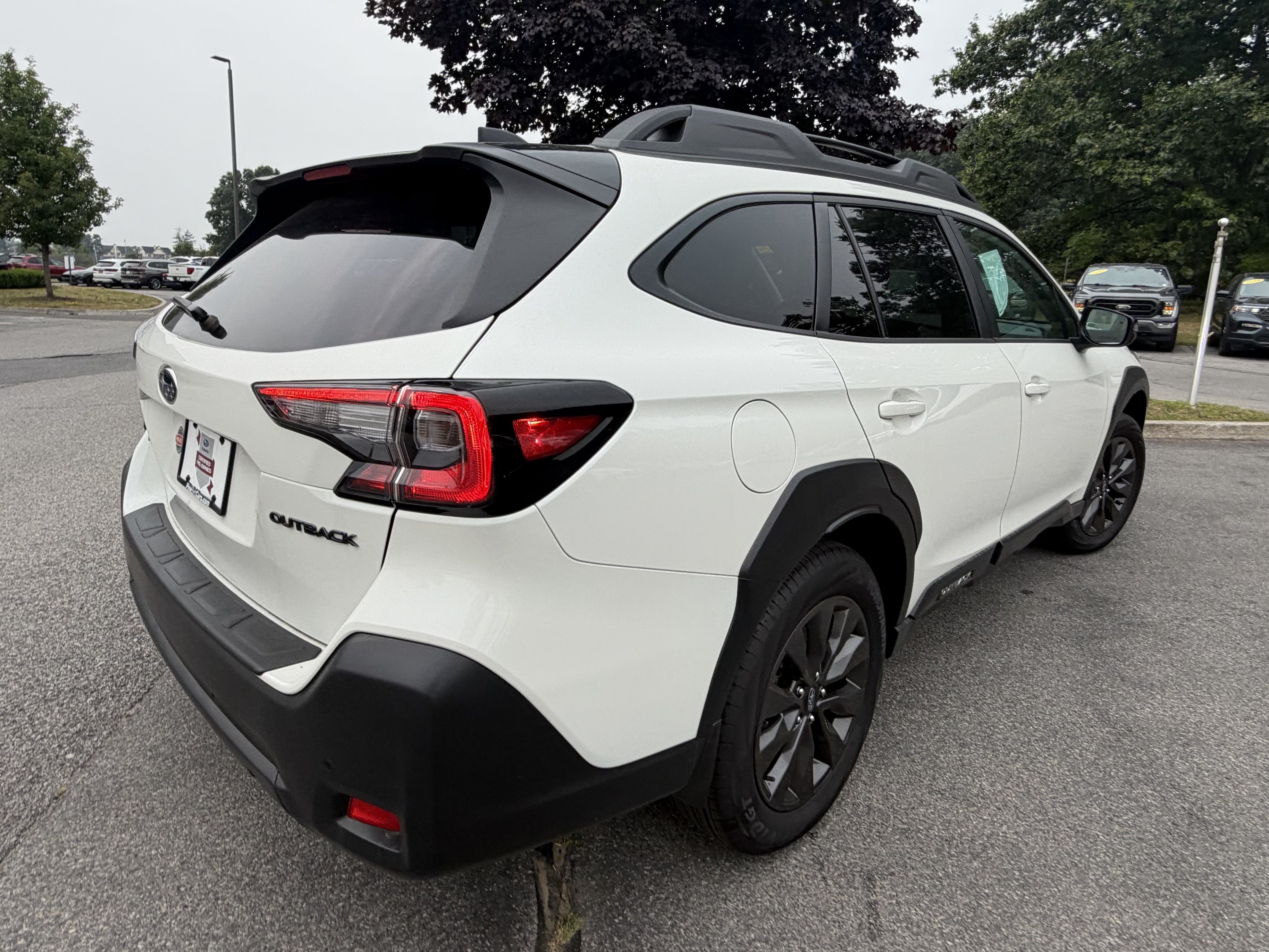 2025 Subaru Outback Onyx Edition - Photo 16