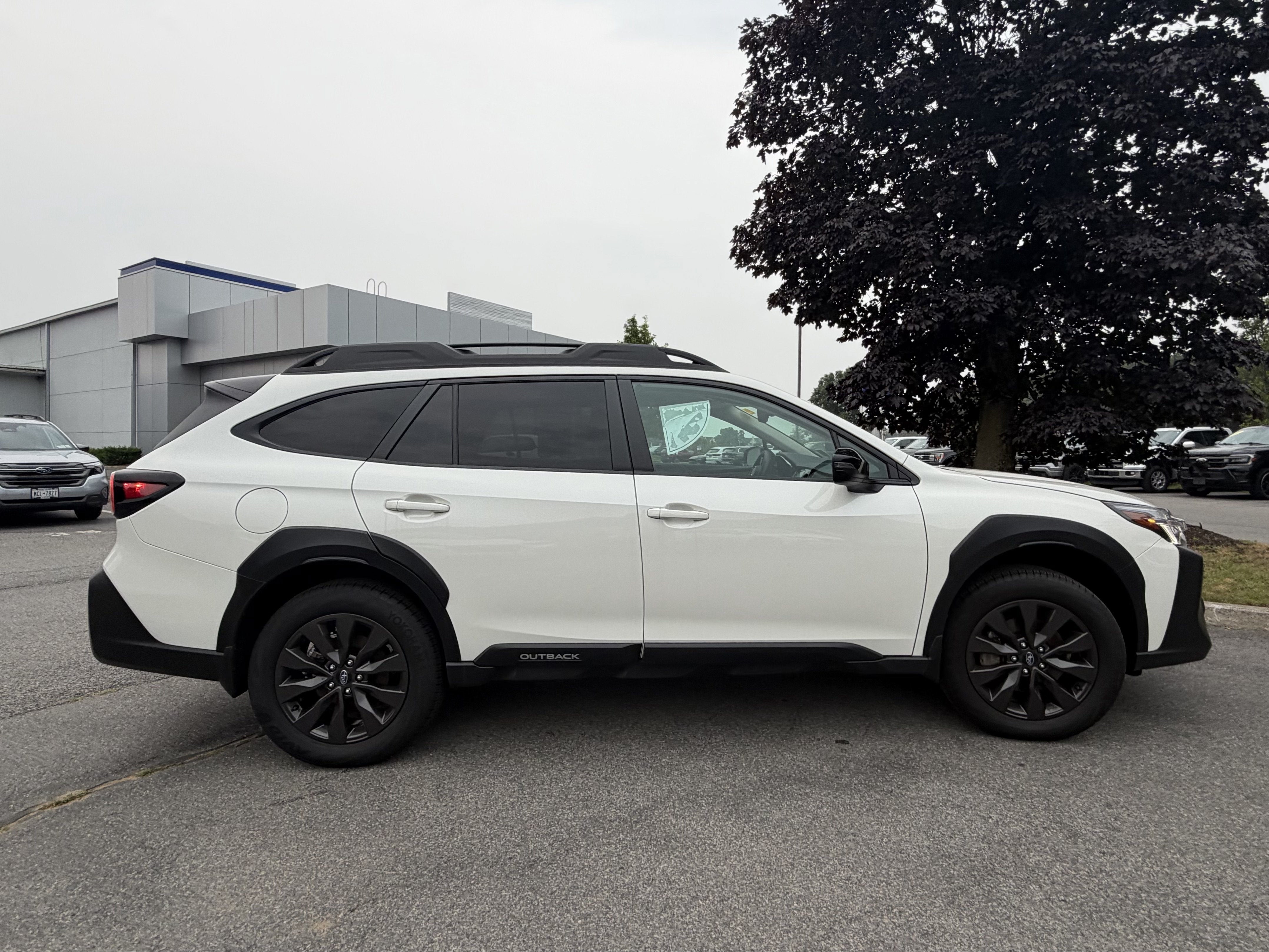 2025 Subaru Outback Onyx Edition - Photo 17