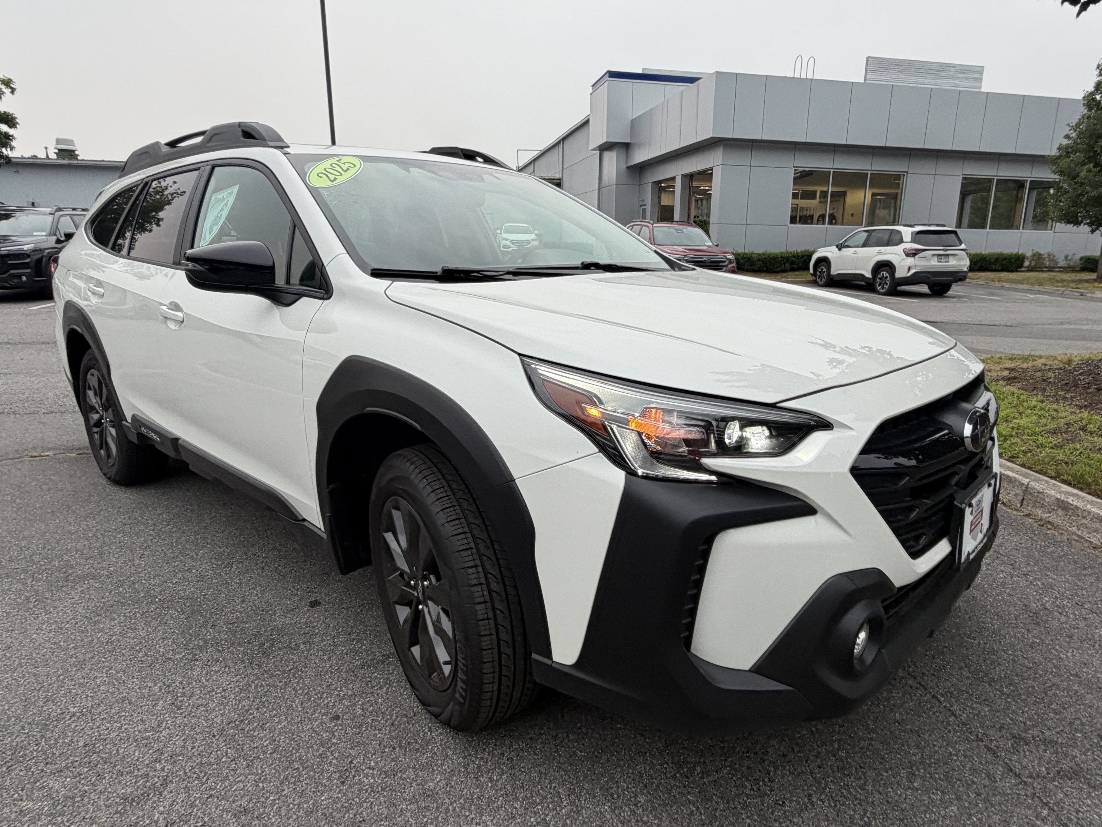 2025 Subaru Outback Onyx Edition - Photo 18