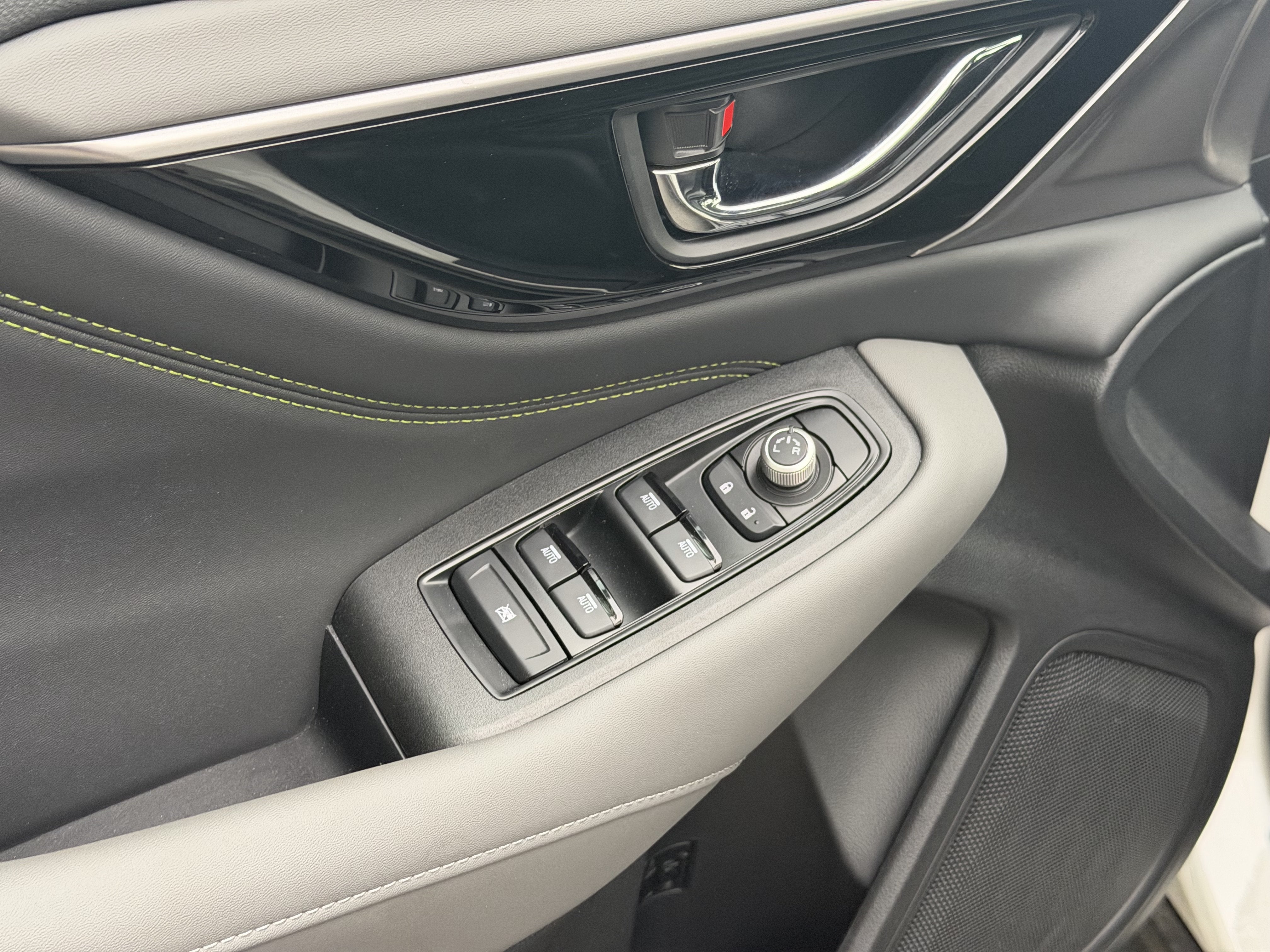 2025 Subaru Outback Onyx Edition - Photo 21