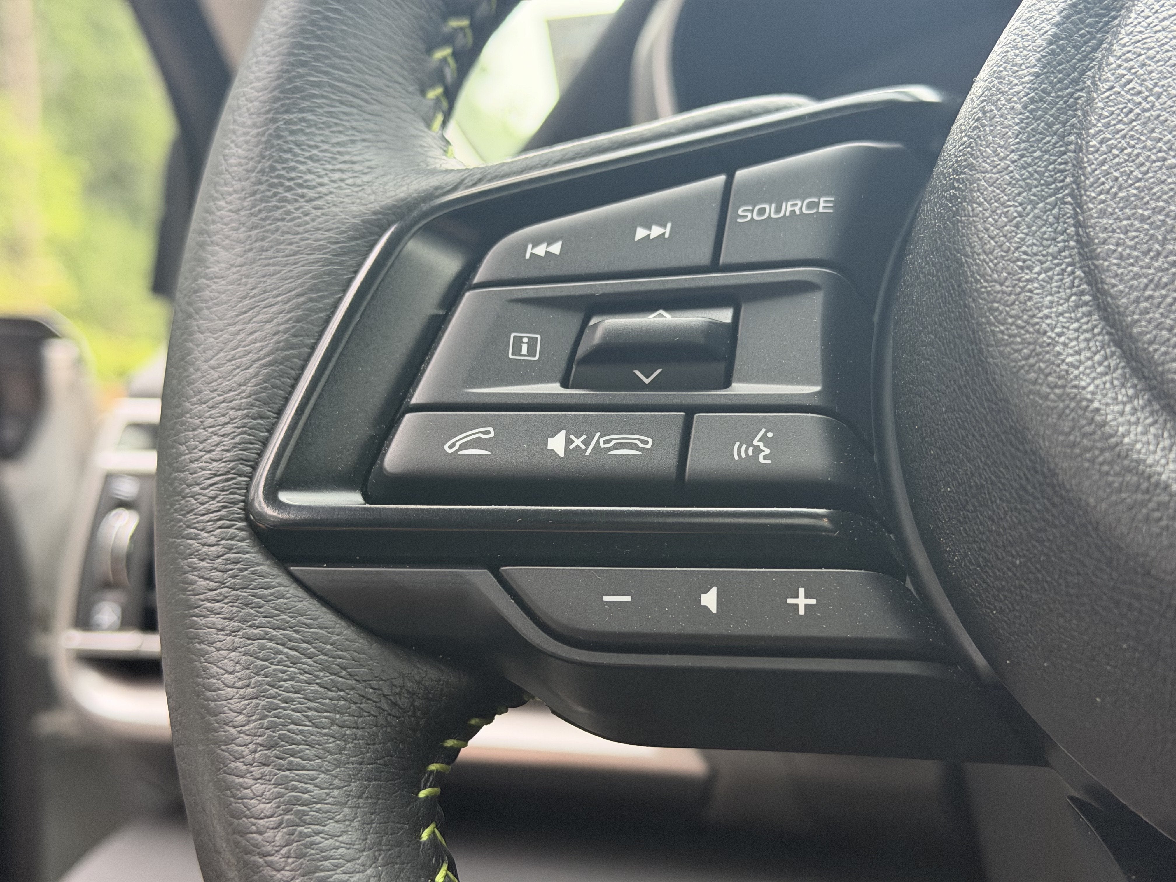 2025 Subaru Outback Onyx Edition - Photo 23