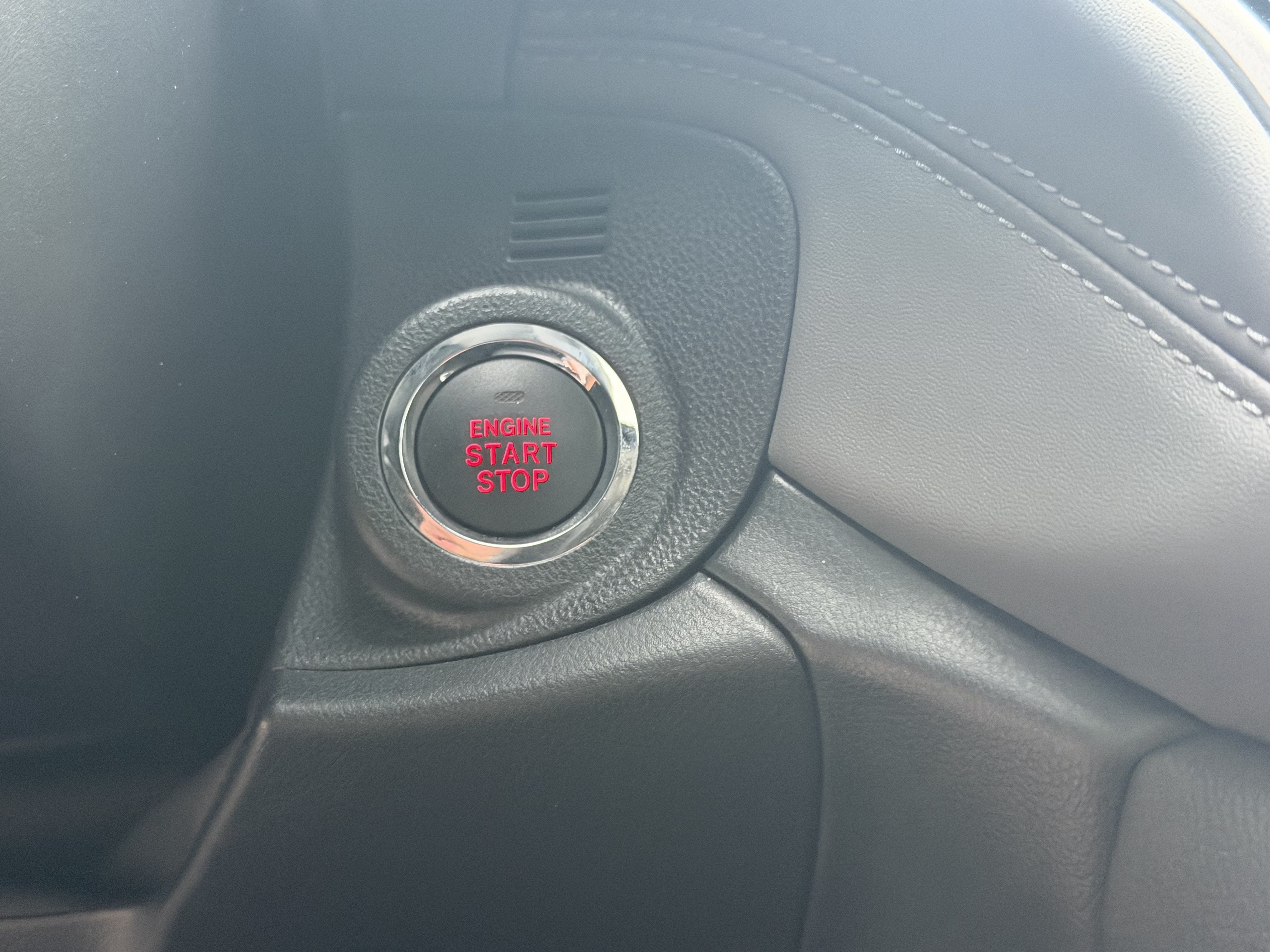 2025 Subaru Outback Onyx Edition - Photo 25