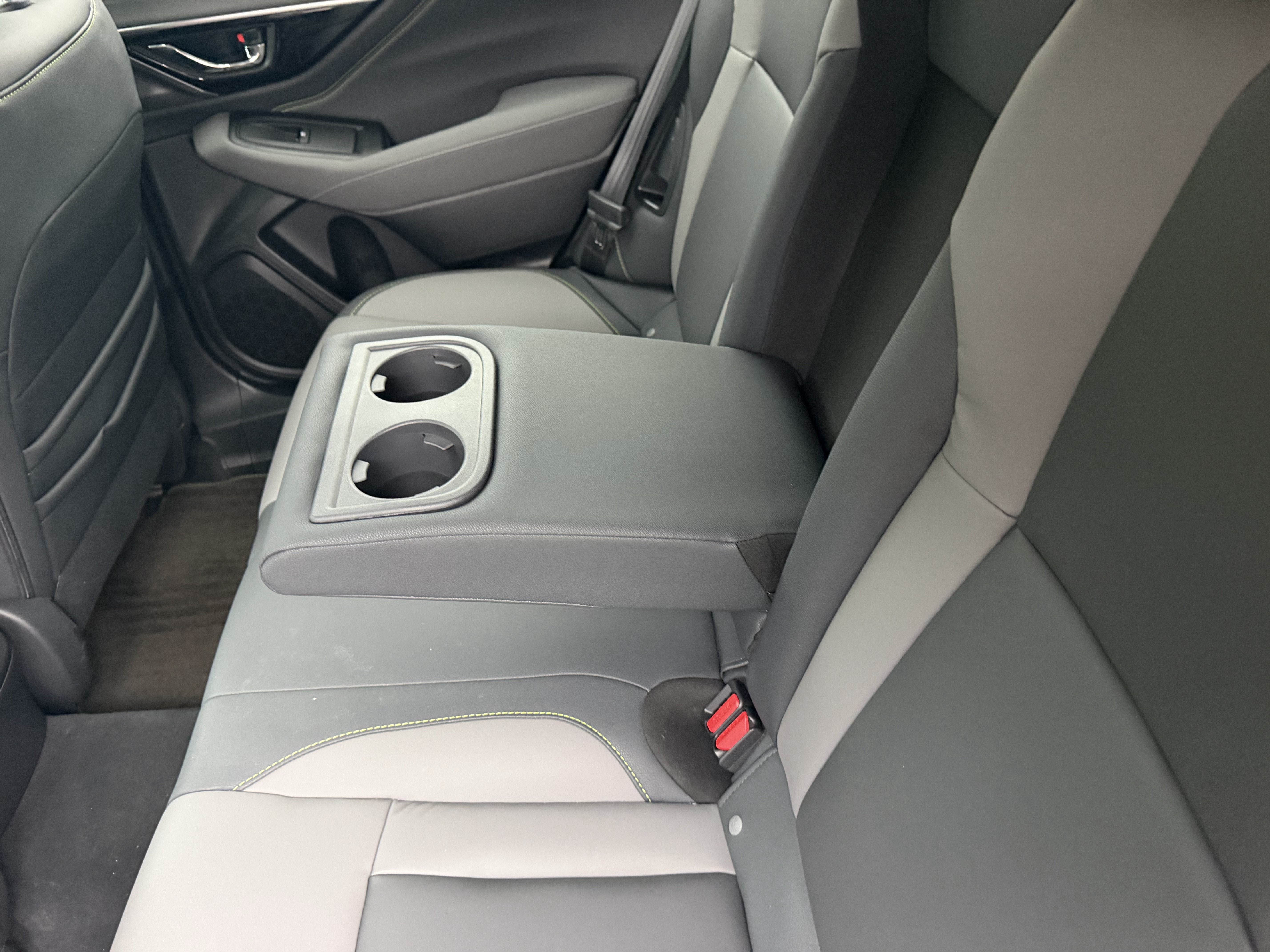2025 Subaru Outback Onyx Edition - Photo 30