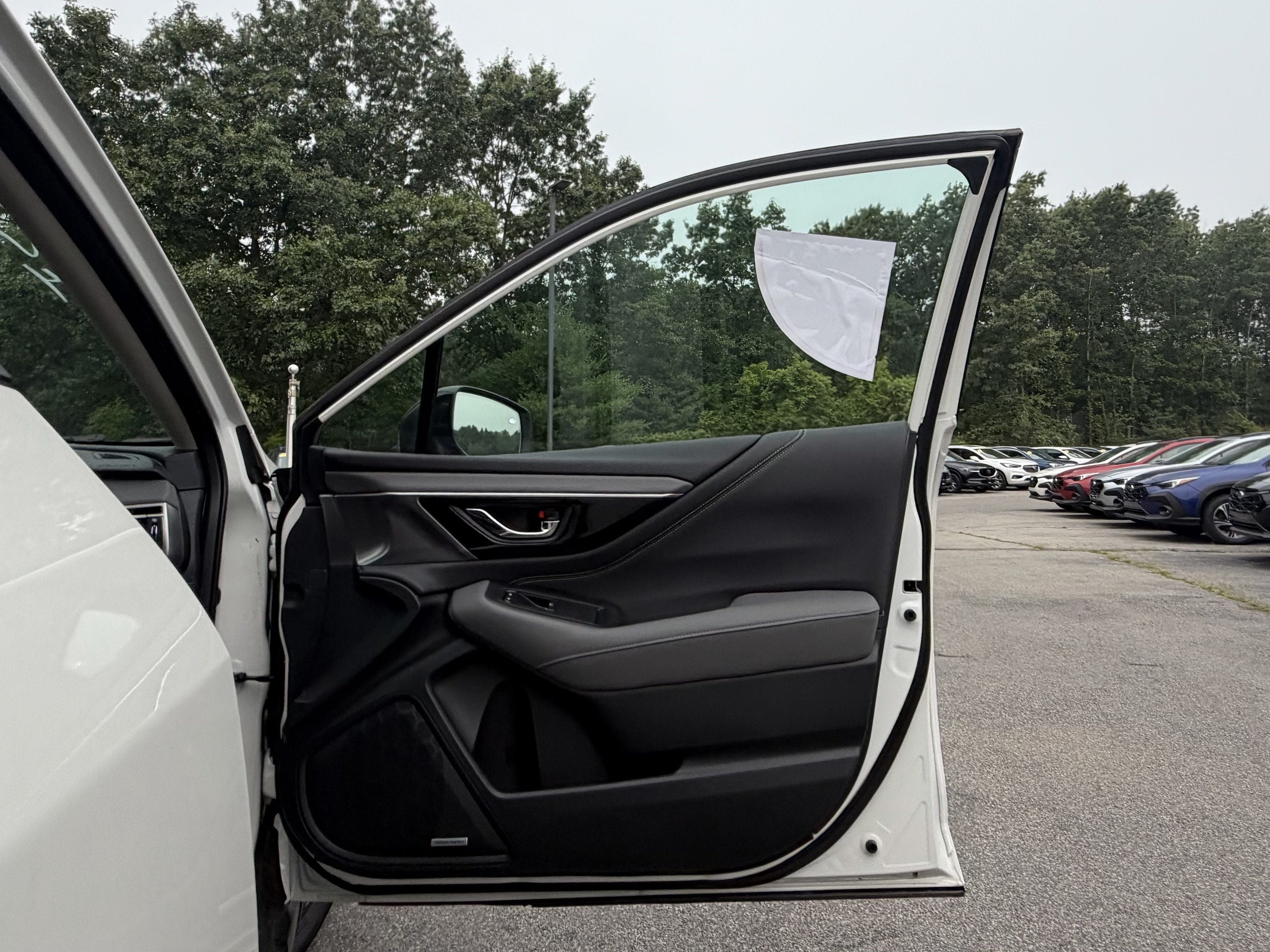 2025 Subaru Outback Onyx Edition - Photo 37