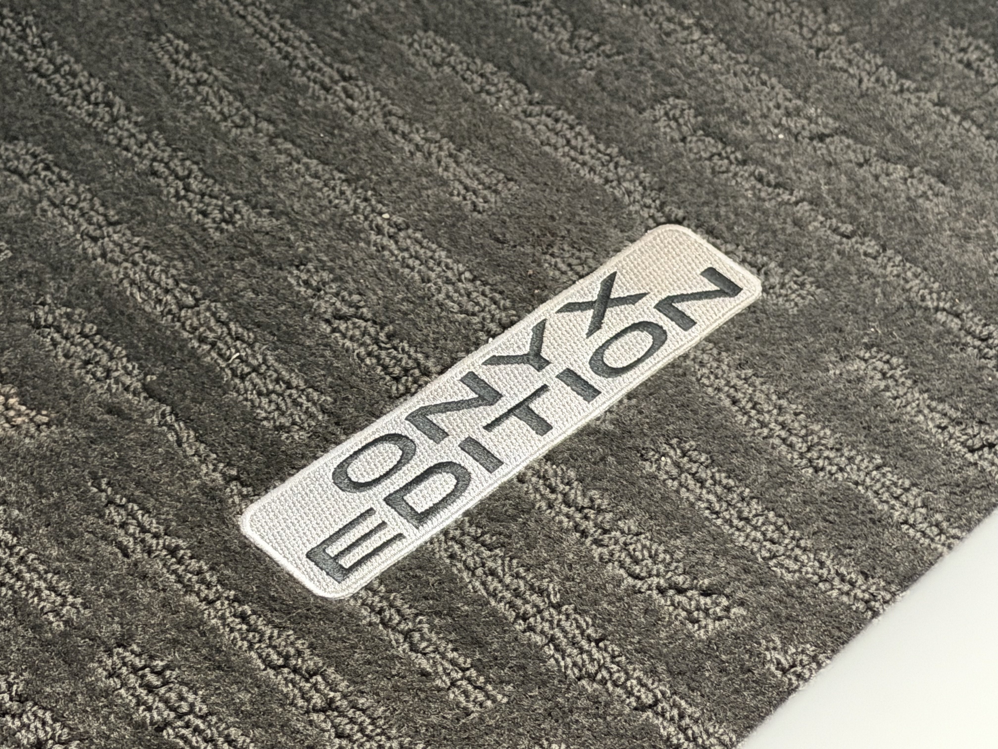 2025 Subaru Outback Onyx Edition - Photo 9