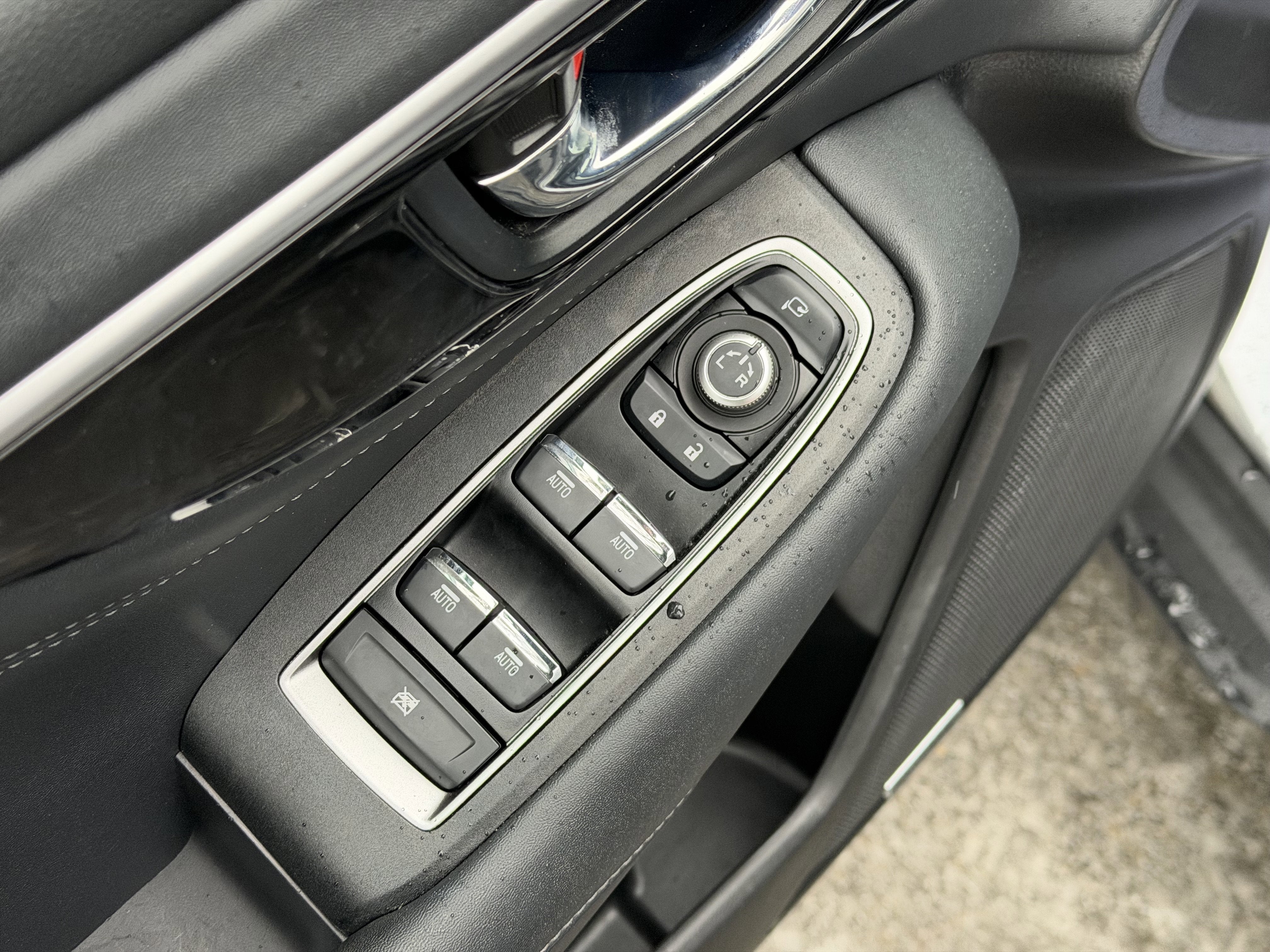 2024 Subaru Outback Touring