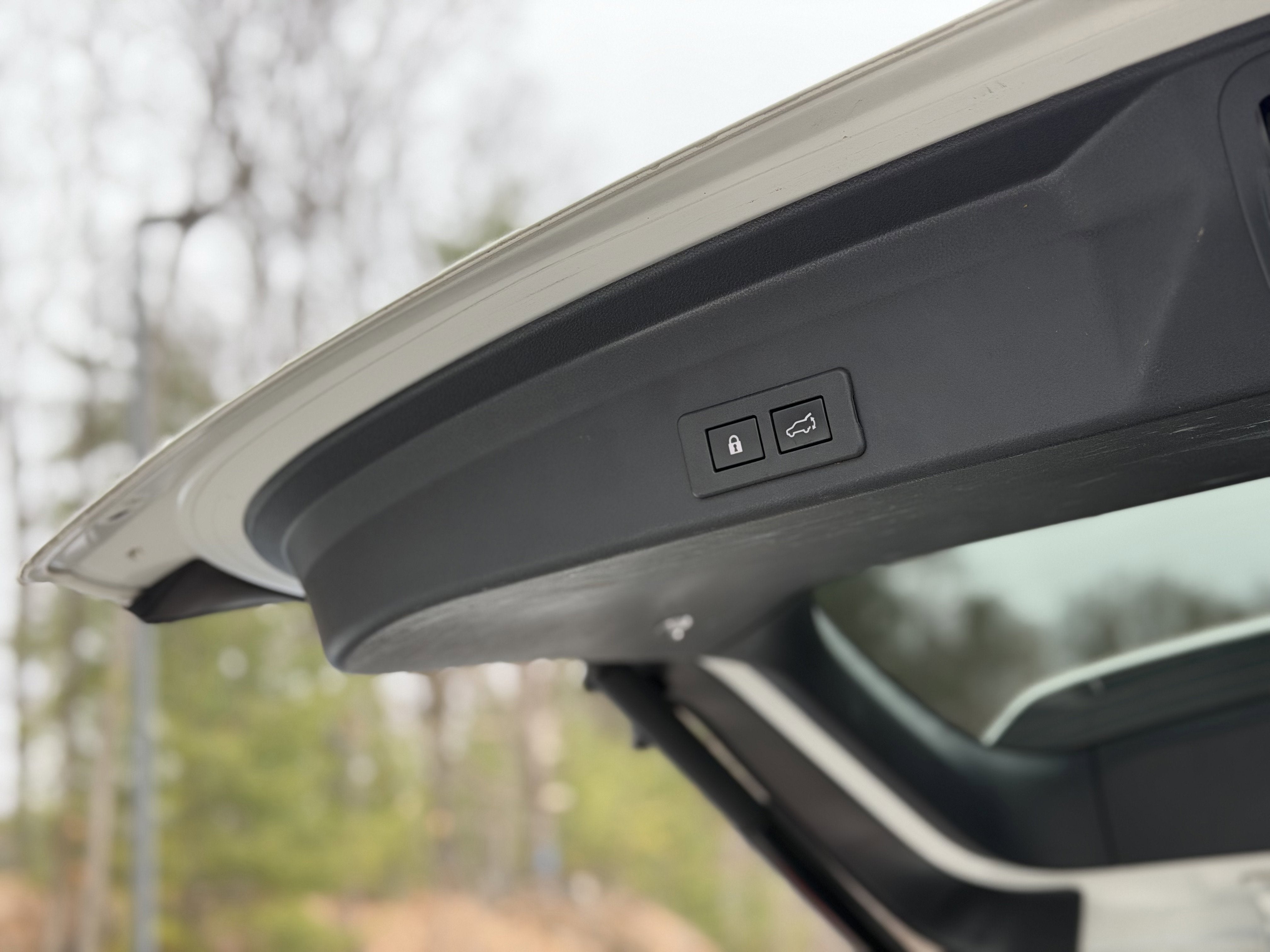 2023 Subaru Ascent Premium