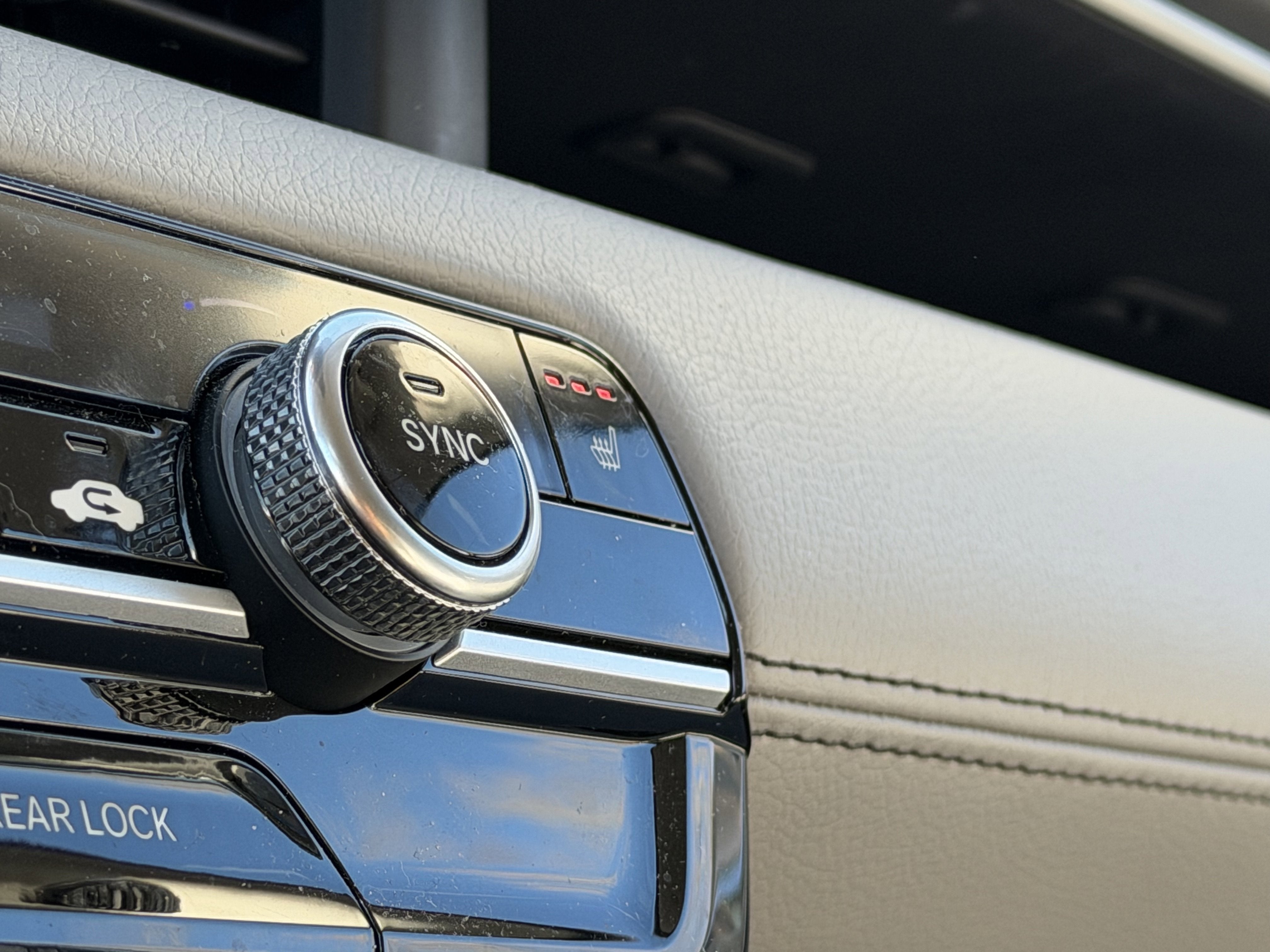 2025 Honda Pilot Base