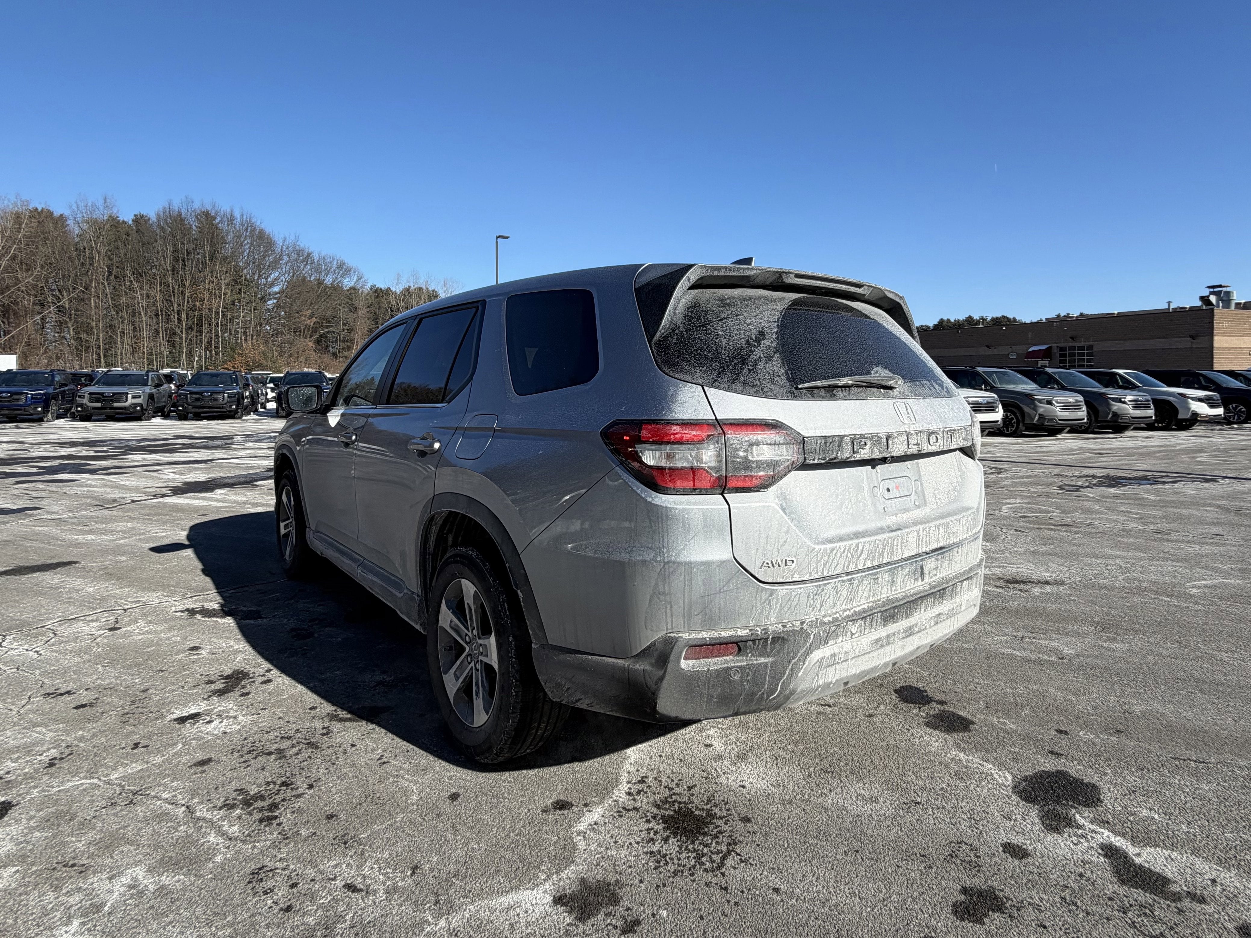 2025 Honda Pilot Base