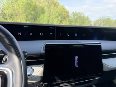 2024 Lincoln Nautilus Reserve