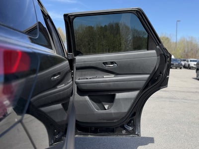2022 Nissan Pathfinder S