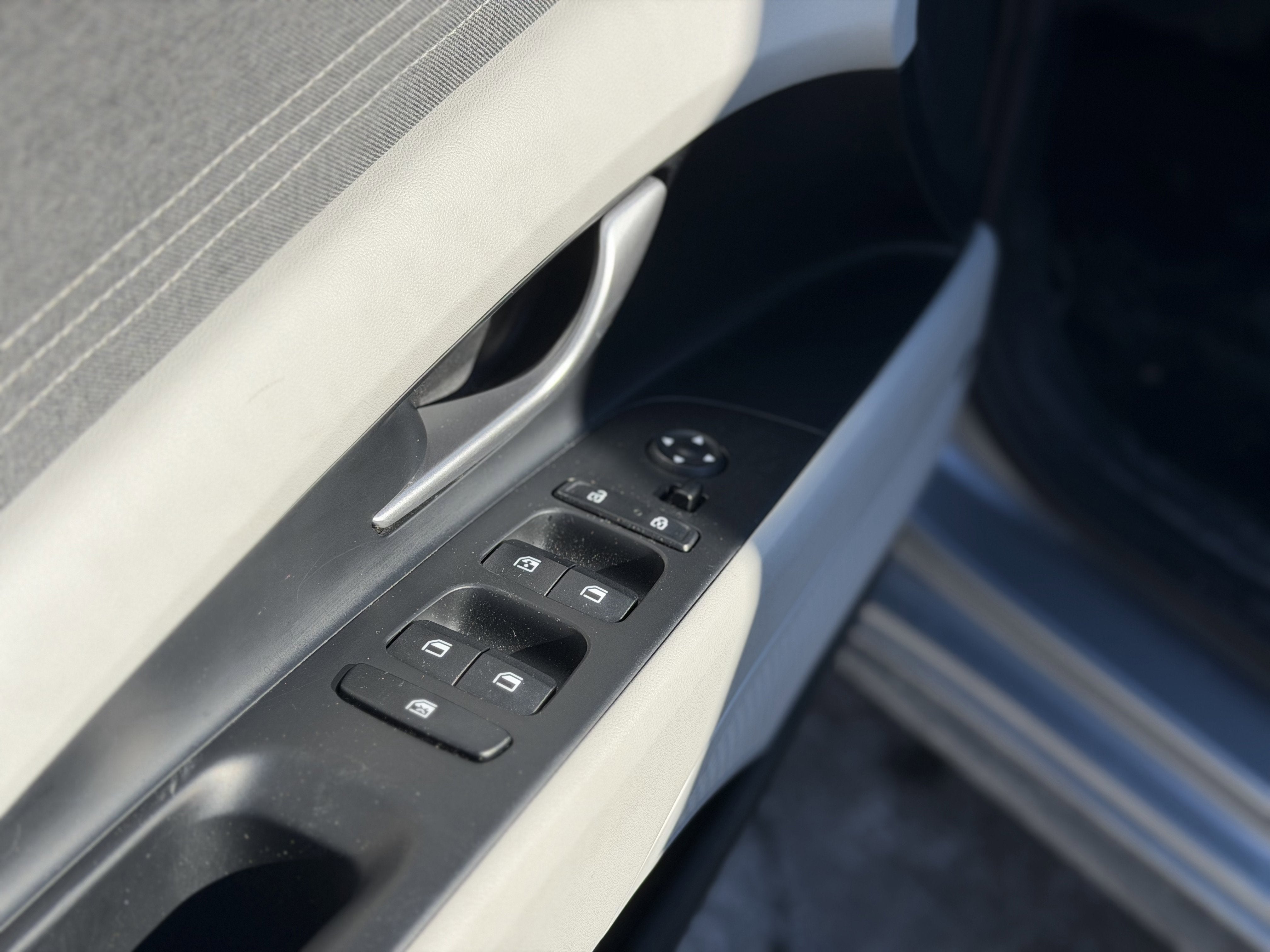 2022 Hyundai Elantra Limited