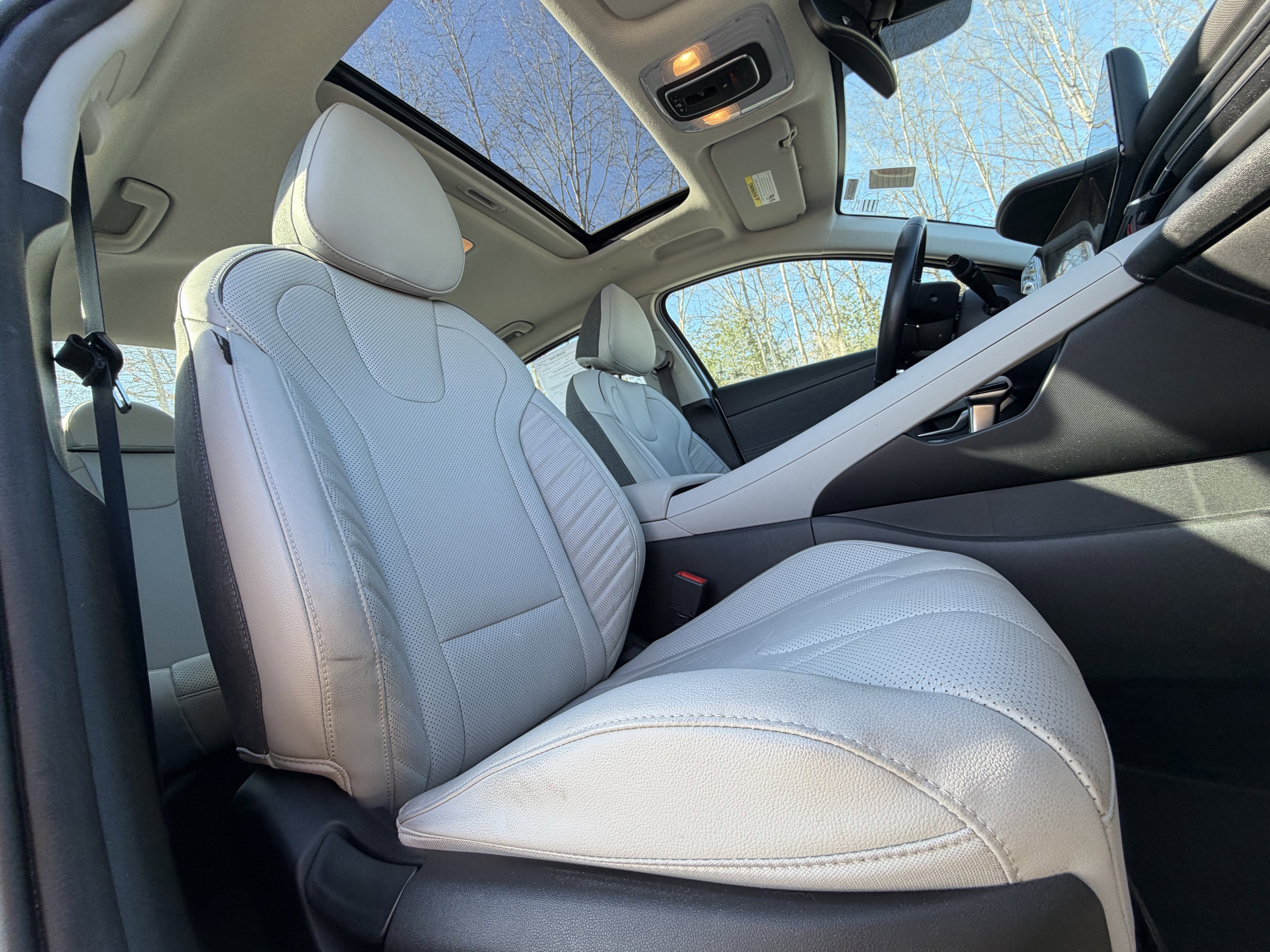 2022 Hyundai Elantra Limited