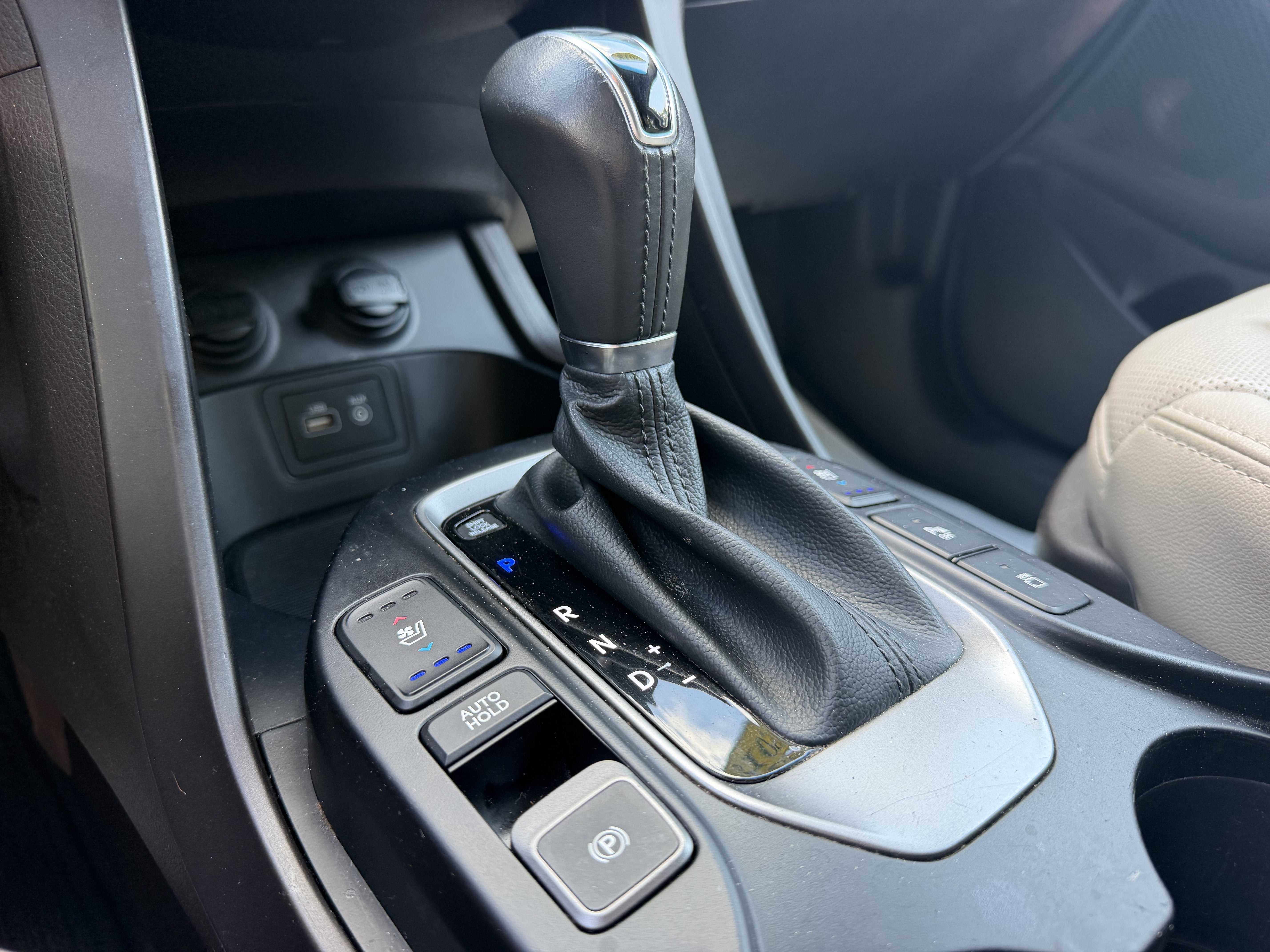 2018 Hyundai Santa Fe Sport 2.0T Ultimate