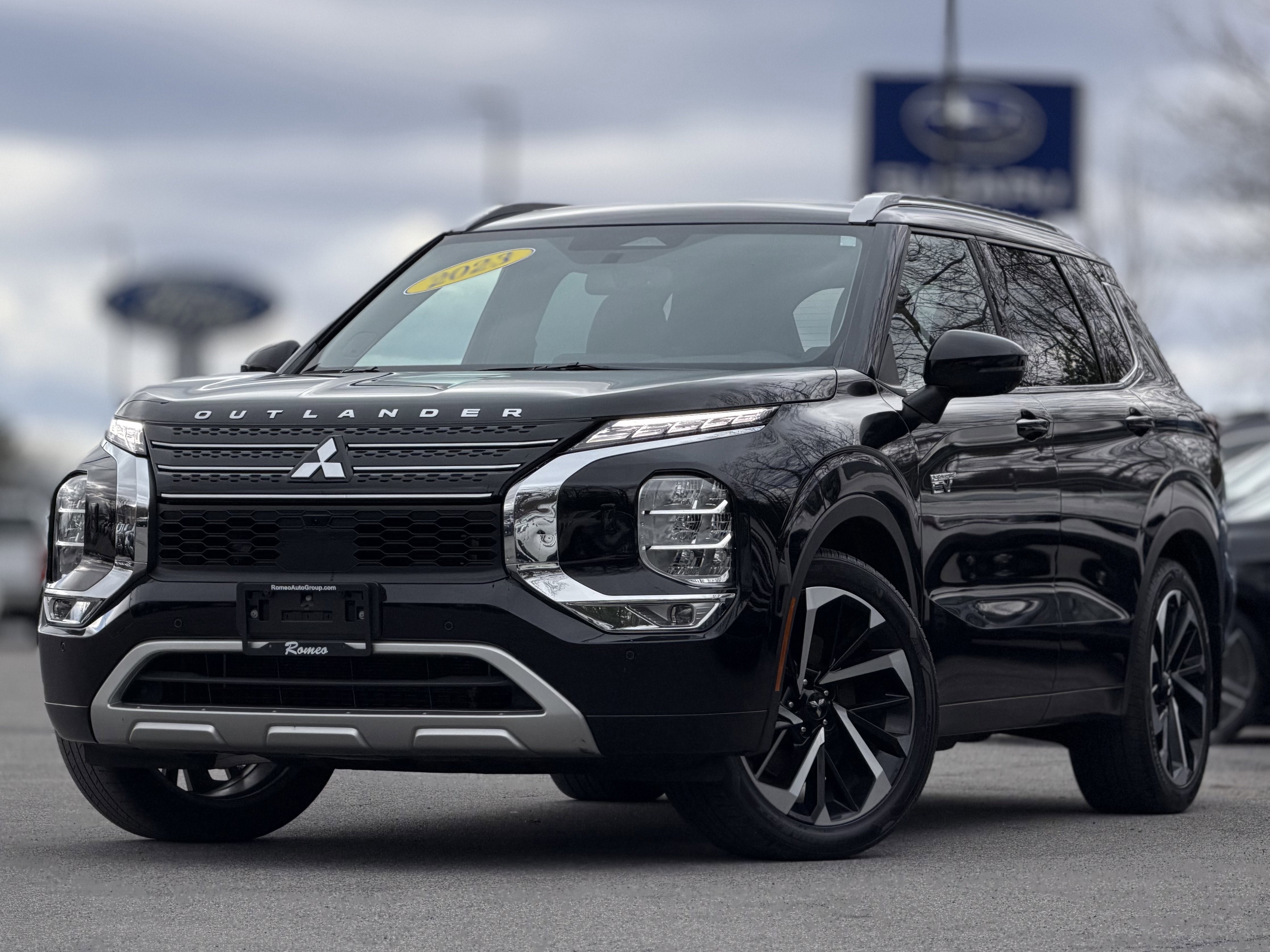 2023 Mitsubishi Outlander PHEV SEL