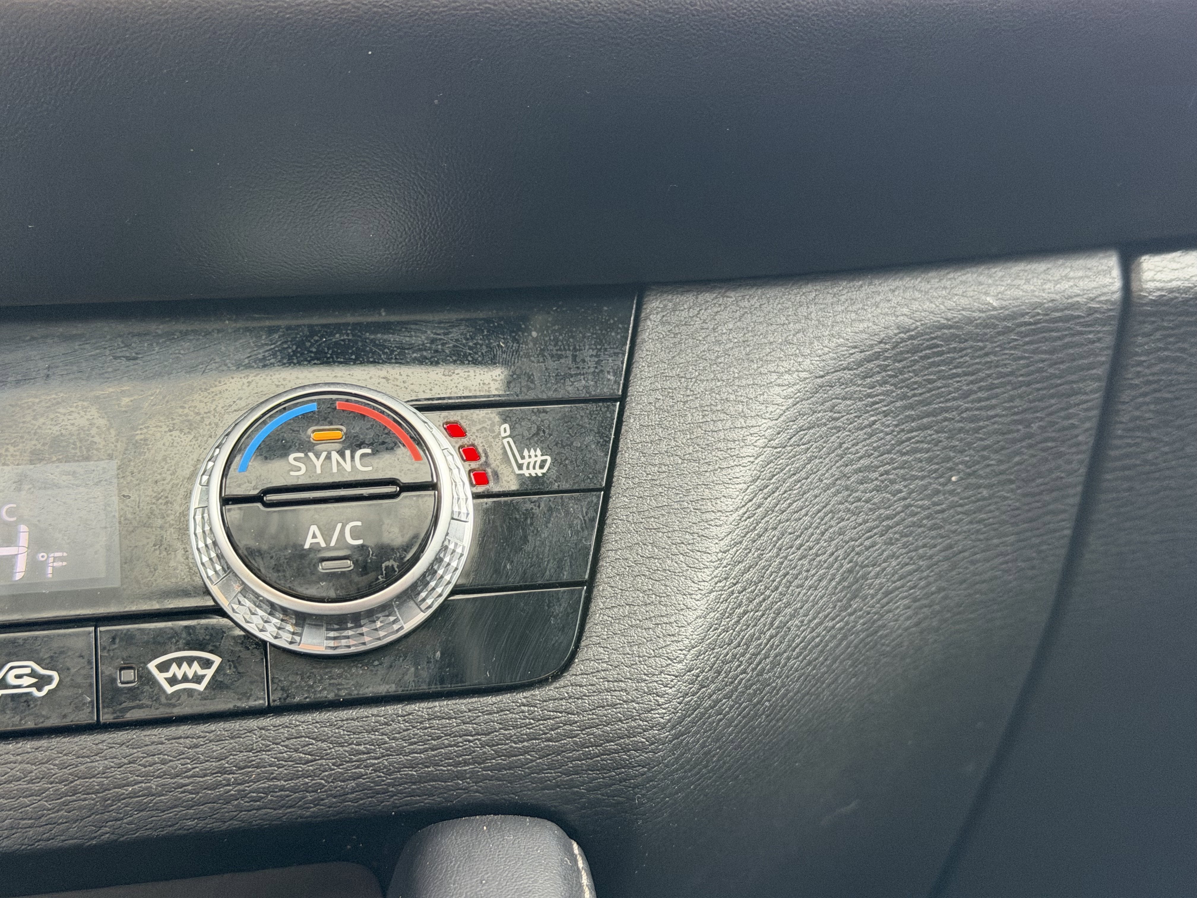 2023 Mitsubishi Outlander PHEV SEL