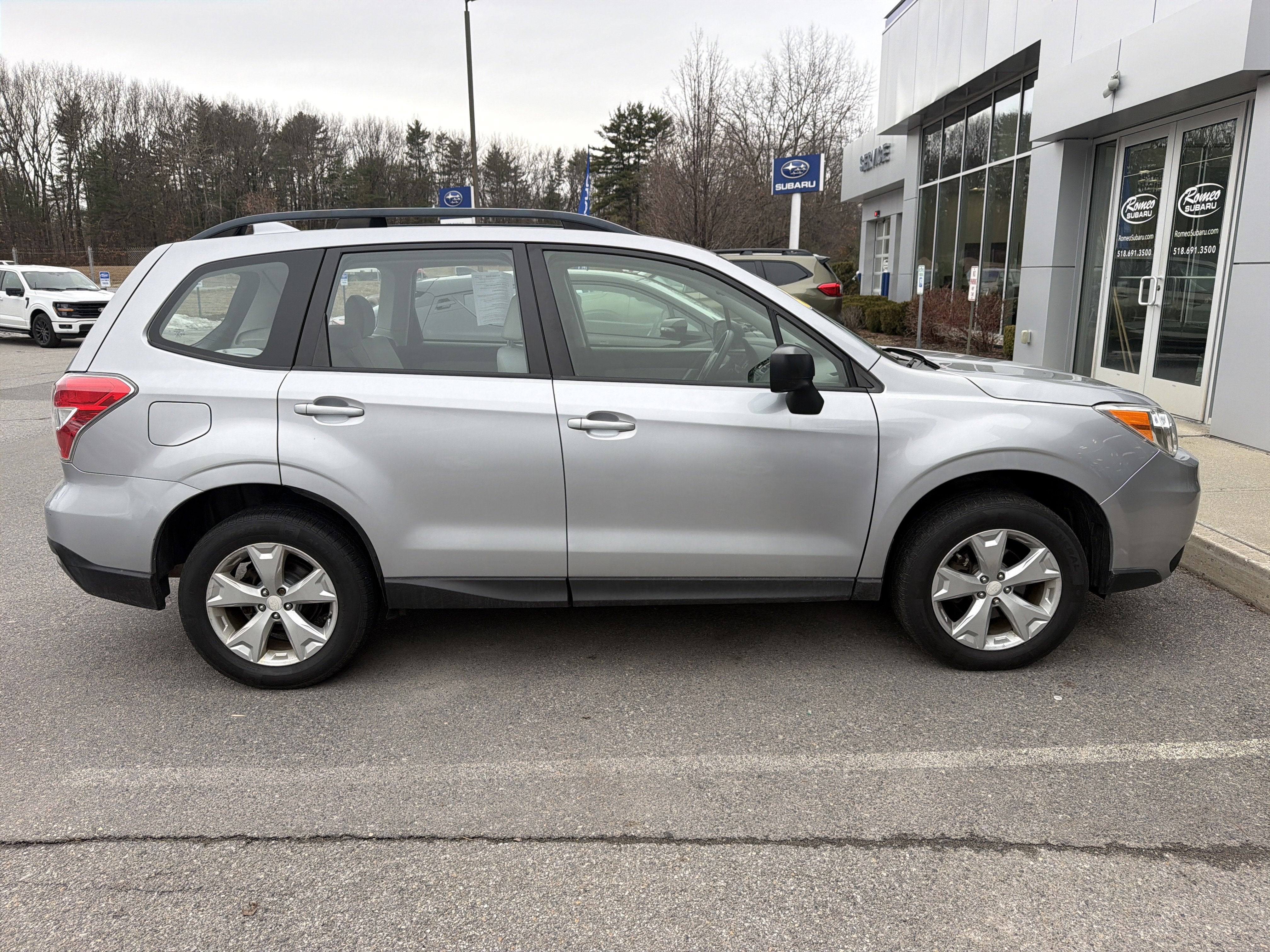 2016 Subaru Forester 2.5i
