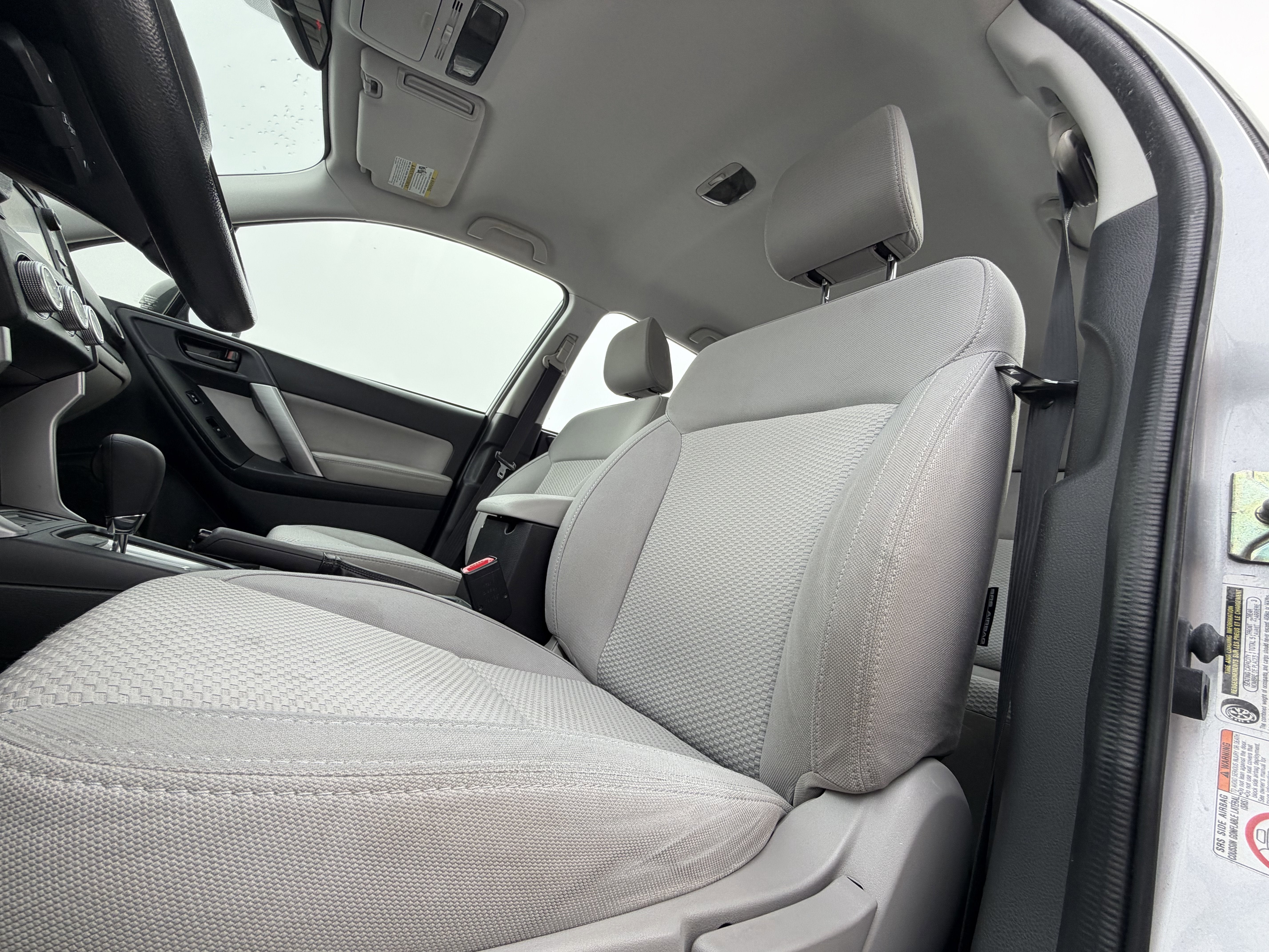 2016 Subaru Forester 2.5i