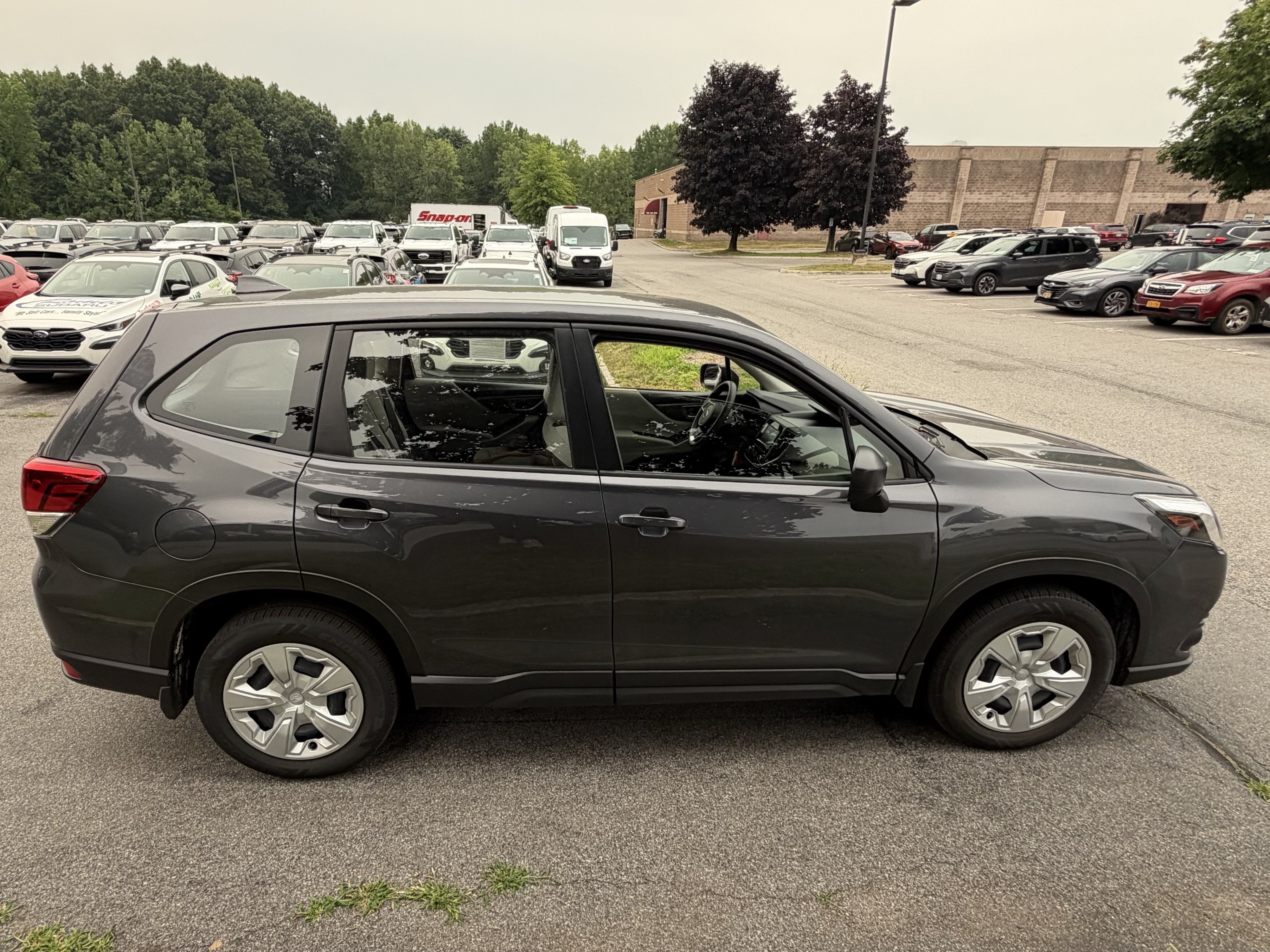 2023 Subaru Forester Base