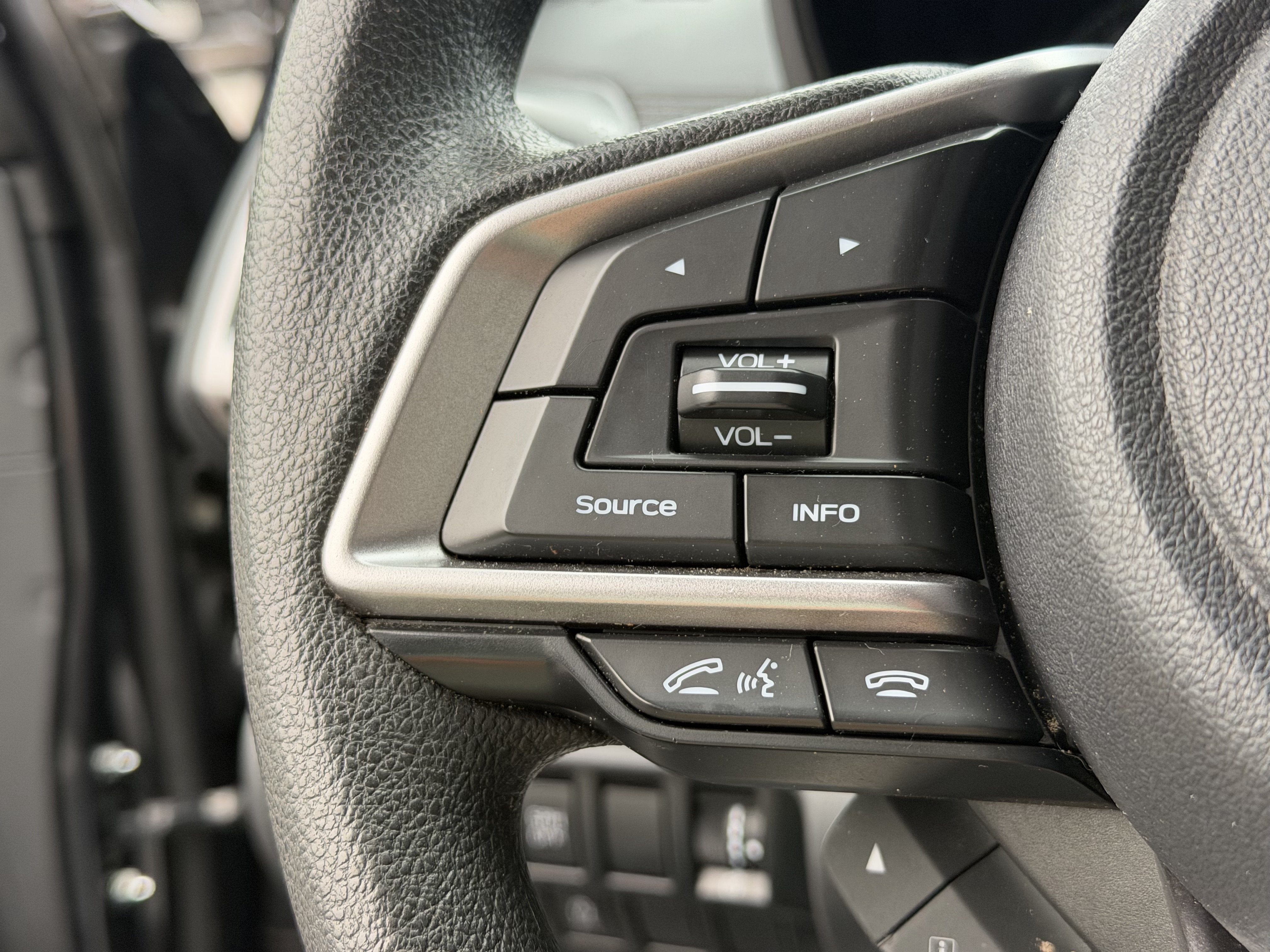 2023 Subaru Forester Base