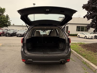 2023 Subaru Forester Base