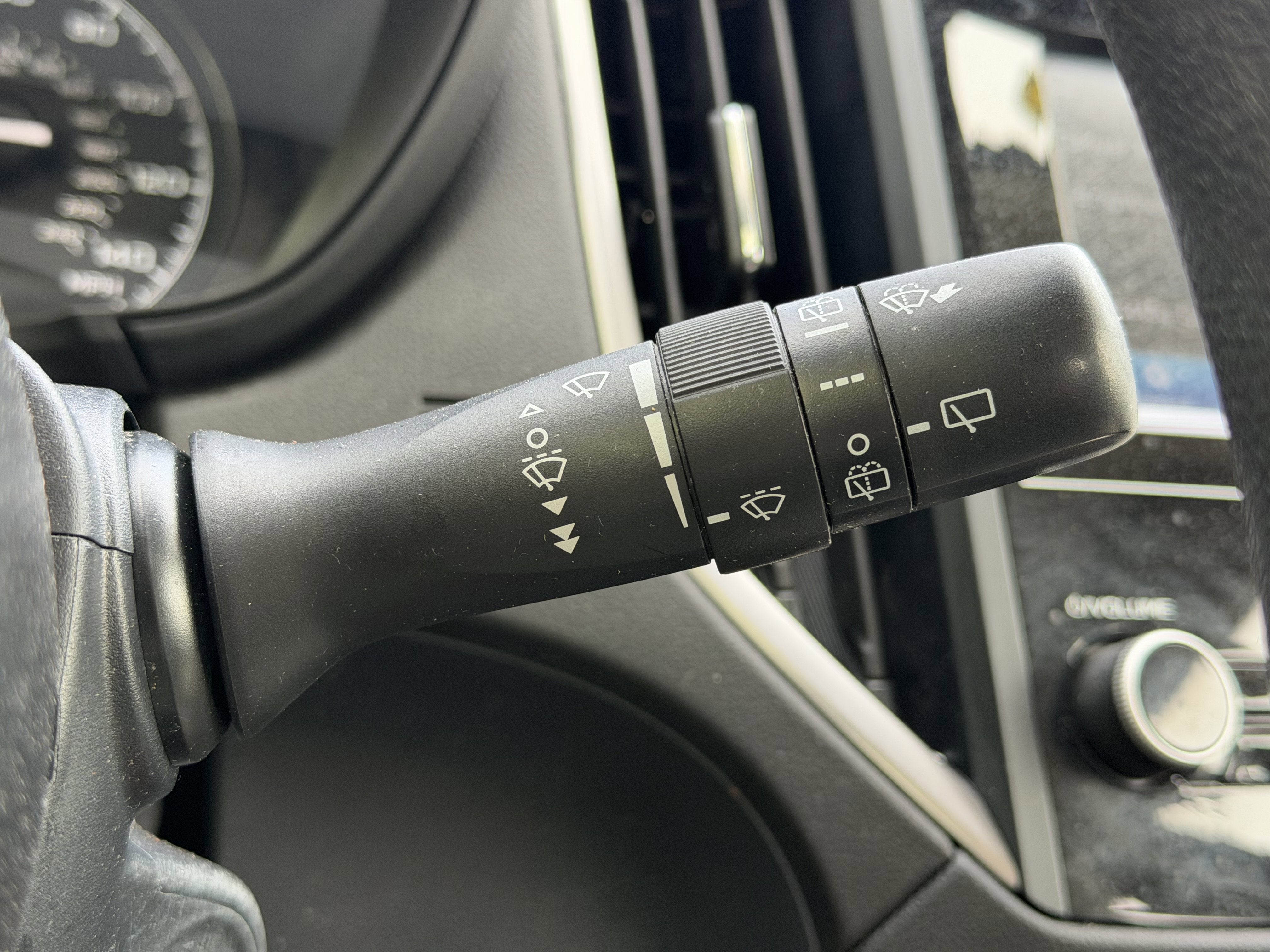2024 Subaru Forester Base