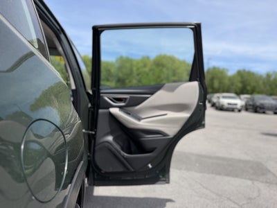 2024 Subaru Forester Base