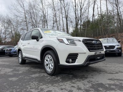 2023 Subaru Forester Base