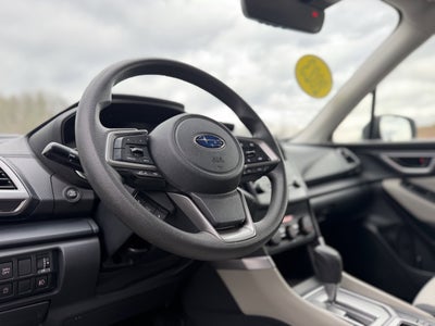 2023 Subaru Forester Base