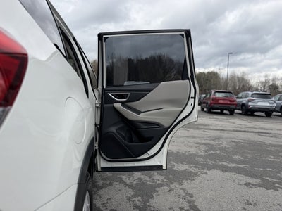 2023 Subaru Forester Base