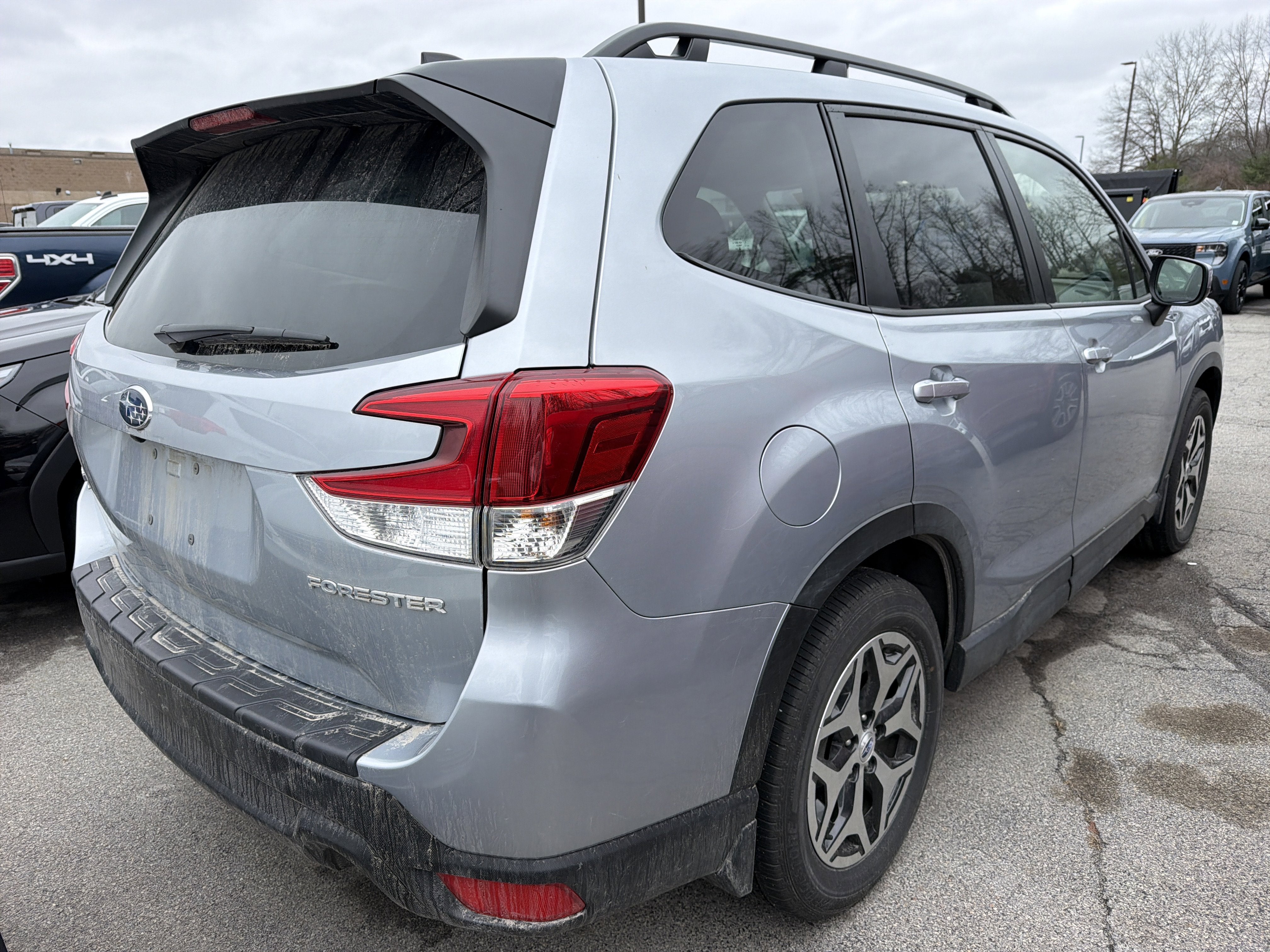 2024 Subaru Forester Premium