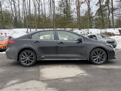 2025 Toyota Corolla Hybrid SE
