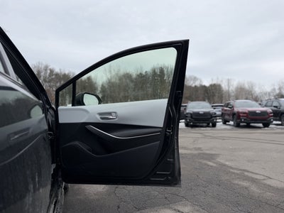 2025 Toyota Corolla Hybrid SE